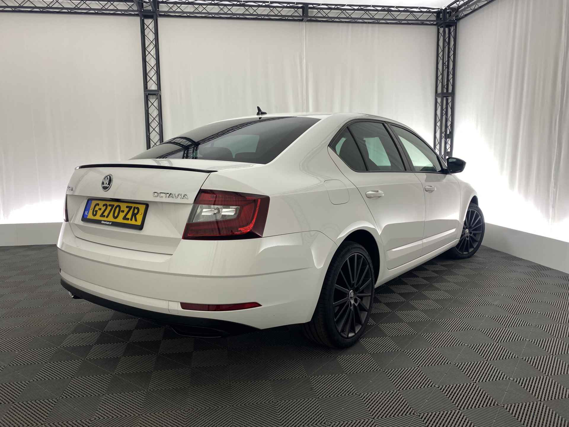 Škoda Octavia 1.5 TSI Sport Business Automaat | Apple Carplay | Navi | PDC | ACC| DAB | Pano-Dak | - 6/40