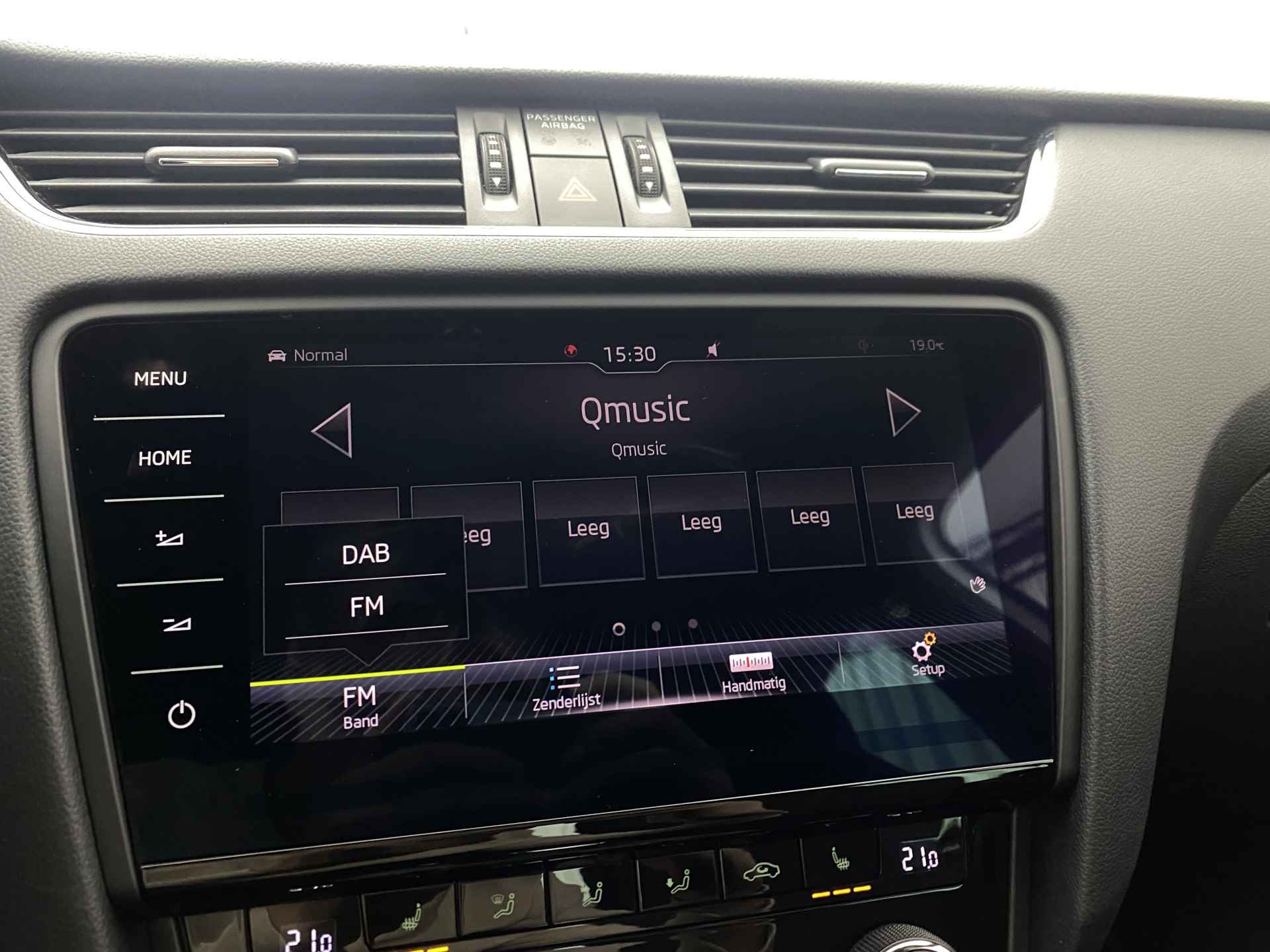 Škoda Octavia 1.5 TSI Sport Business Automaat | Apple Carplay | Navi | PDC | ACC| DAB | Pano-Dak | - 28/40