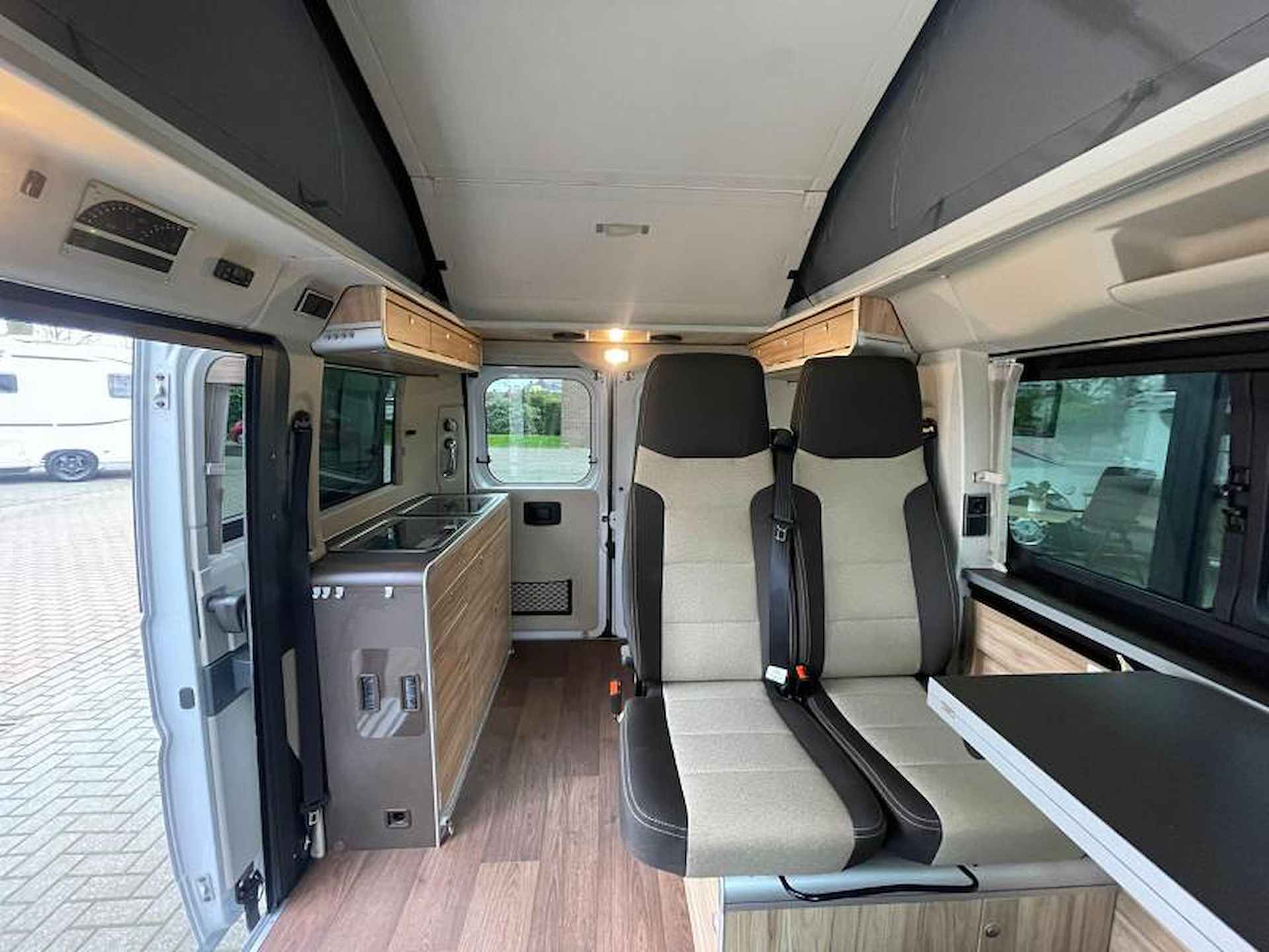 Hymer Sydney 495 Compact Hefdak 49000 km - 19/25