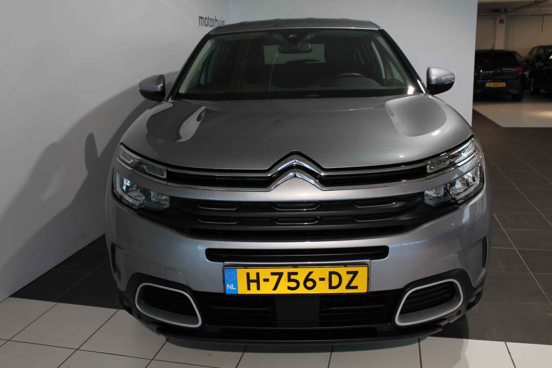 Citroen C5 Aircross 1.2 PureTech 130pk S&S Feel NAVI | CAMERA | PDC V+A - 4/25