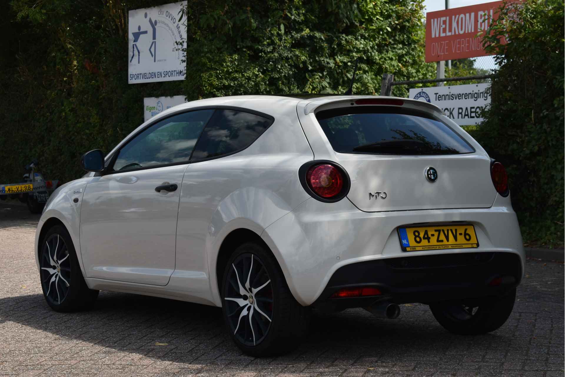 Alfa Romeo MiTo 0.9 TwinAir Sportivo Bi-Tone | NL-Auto | Carbon seats | Climate Contr | Cruise Contr | Bluetooth | PDC | LM-Velgen - 5/60