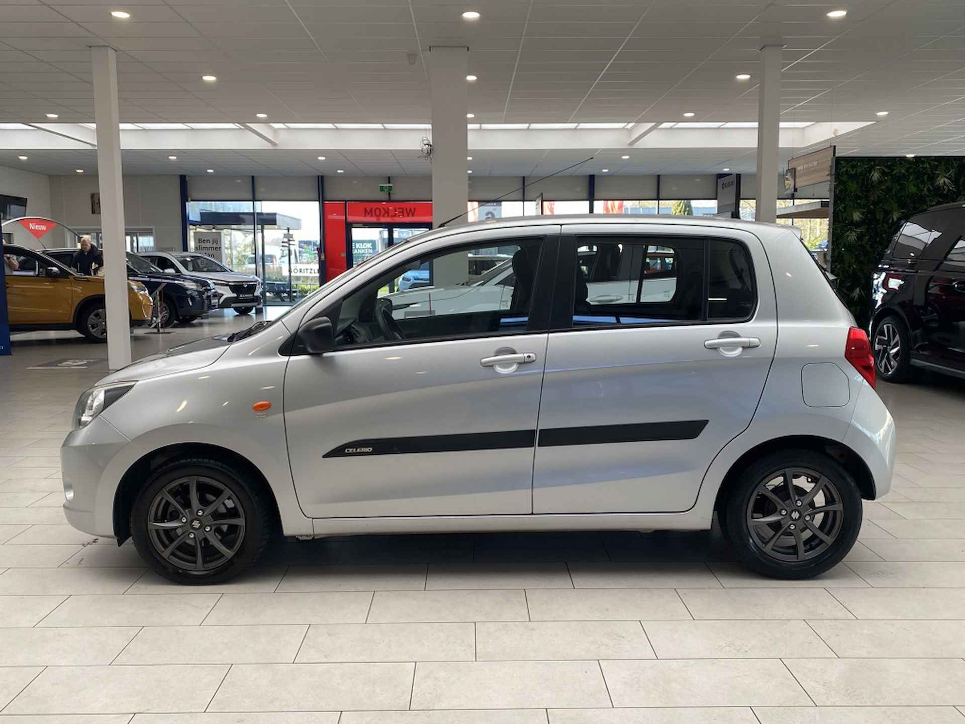 Suzuki Celerio 1.0 Comfort [Stoelverwarmin | Lichtmetaal | Lage KM | origineel - 2/25