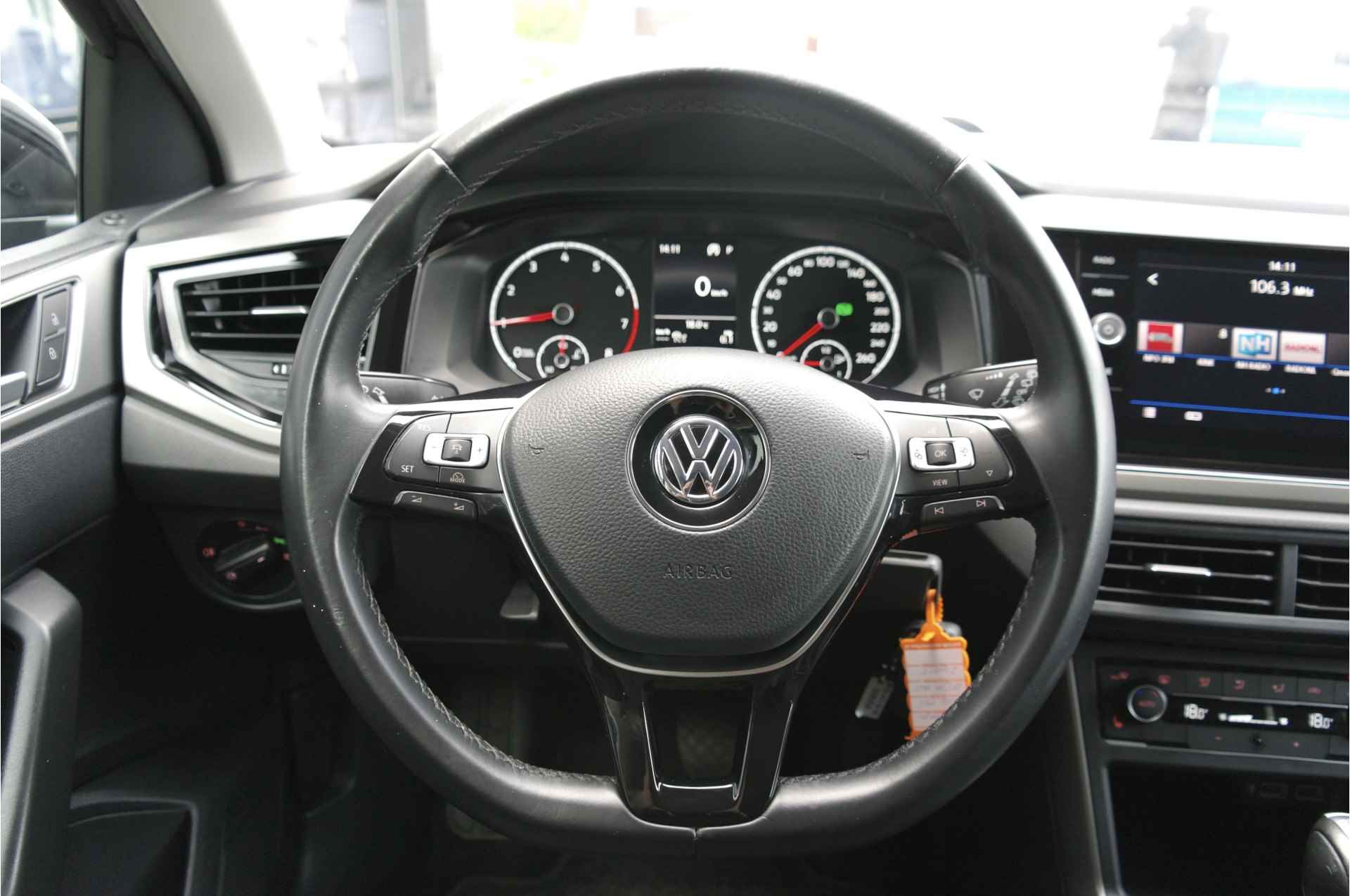 Volkswagen Polo 1.0 TSI Highline Business Automaat / Dealer Onderhouden / Adap.Cruise / Carplay - 30/38