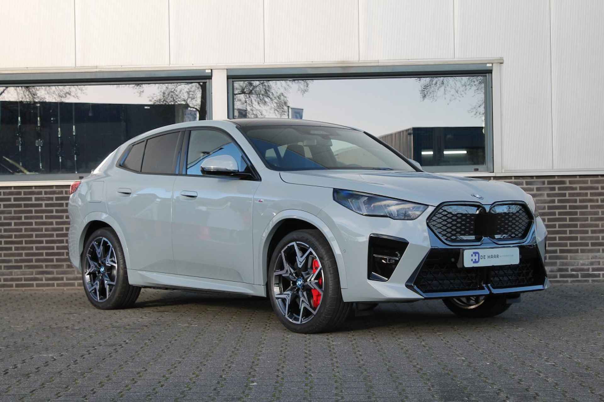 BMW Ix2 xDrive30 M Sport Pro - Head-Up - Pano - Harman/Kardon - 5/20