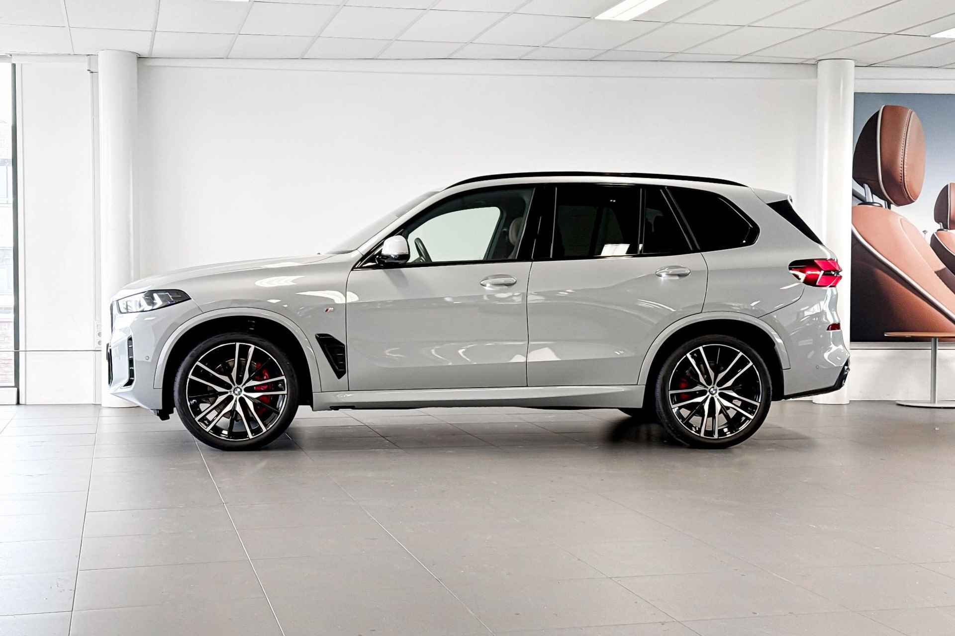 BMW X5 xDrive30d 7P High Executive | M Sport | Glazen Panoramadak | 7 zitter | Harman Kardon | Trekhaak | - 2/25