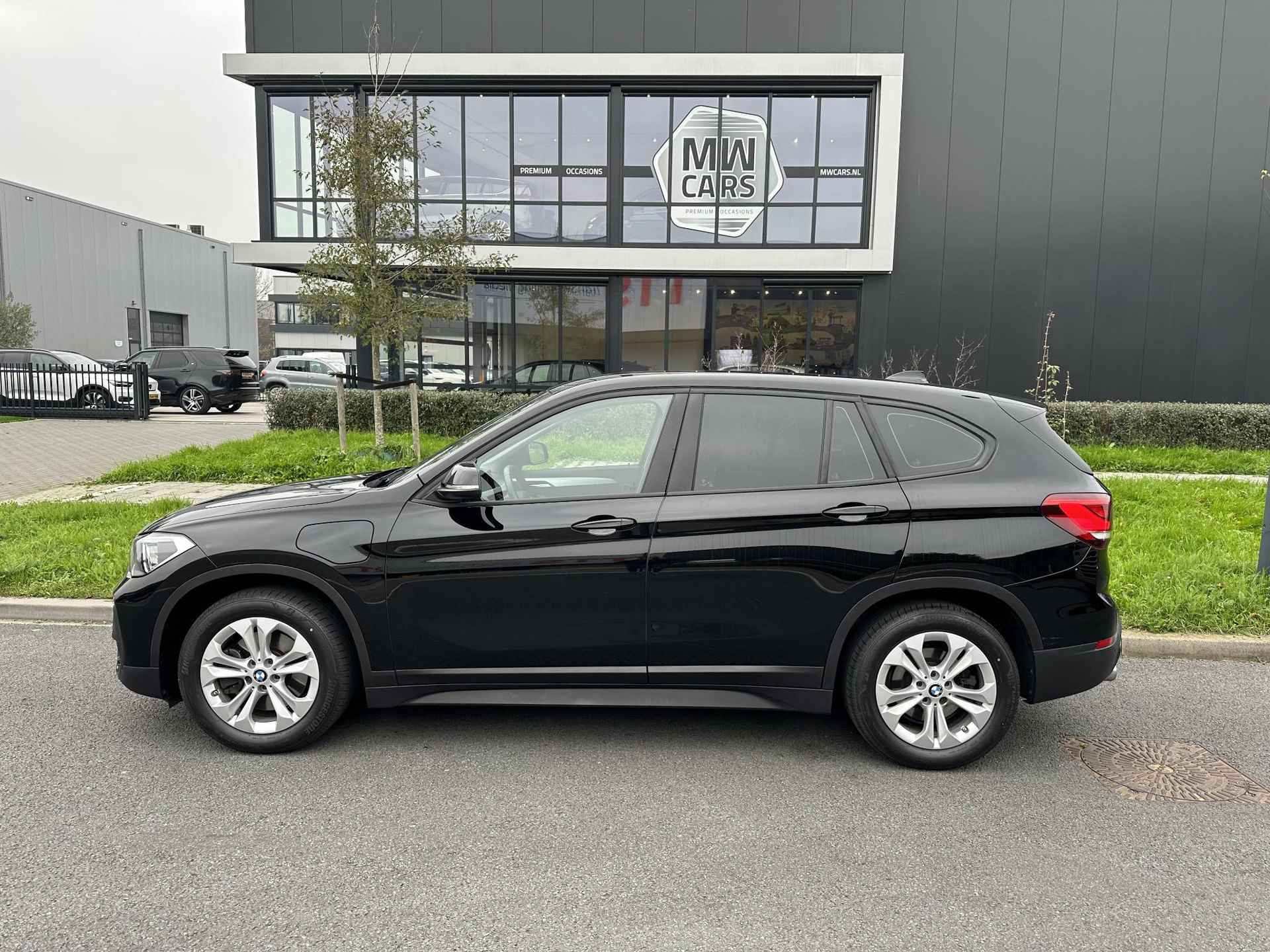 BMW X1 xDrive25e Executive Navi Camera PDC - 3/19