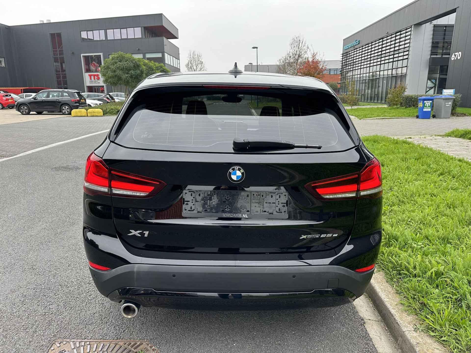 BMW X1 xDrive25e Executive Navi Camera PDC - 9/19