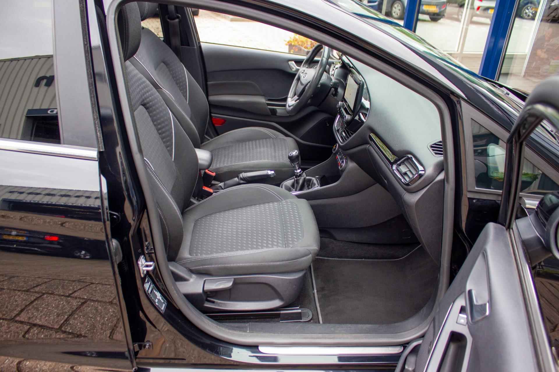 Ford Fiesta 1.0 EcoBoost Titanium | Prijs rijklaar incl. 12 mnd garantie | Pdc Panodak Navi B&O Stoelverw Voorruitverw - 25/48