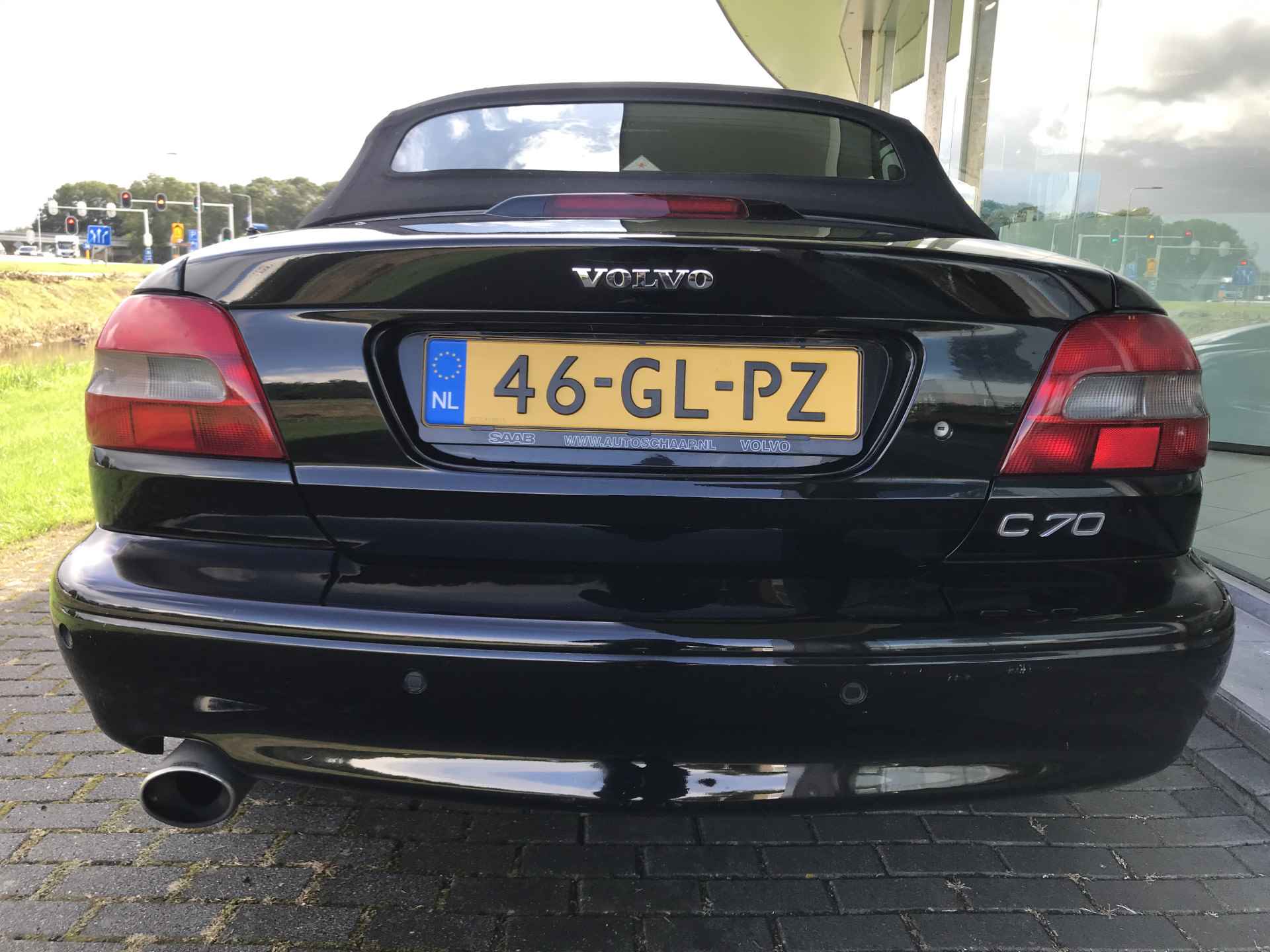 Volvo C70 Convertible 2.3 T5 Prestige Automaat | Rijklaar incl garantie | Stoelverwarming Windschot Hout Park assist - 5/12