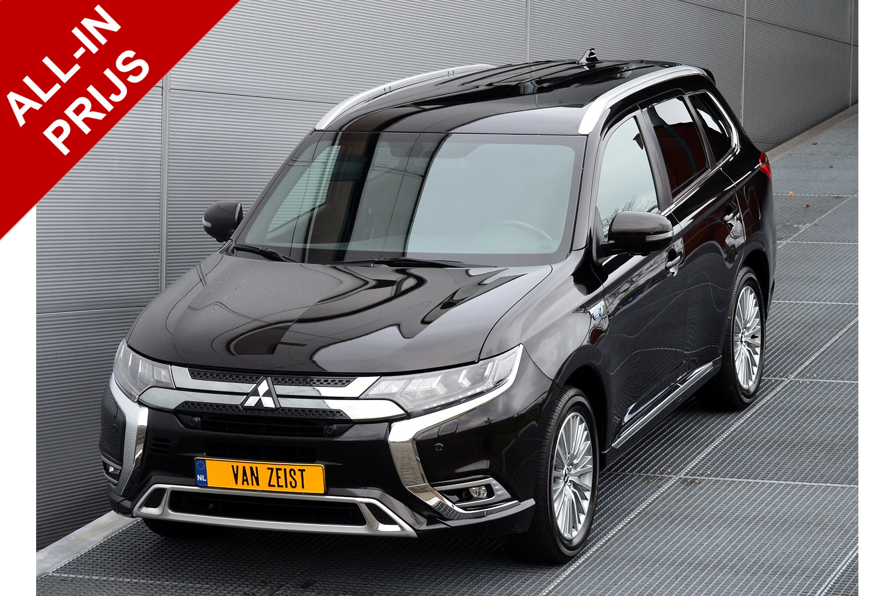 Mitsubishi Outlander PHEV 2.4 INSTYLE 4WD | PLUG IN HYBRID | V2G | FULL OPTIONS | TREKHAAK 1500KG | ALL IN RIJKLAARPRIJS