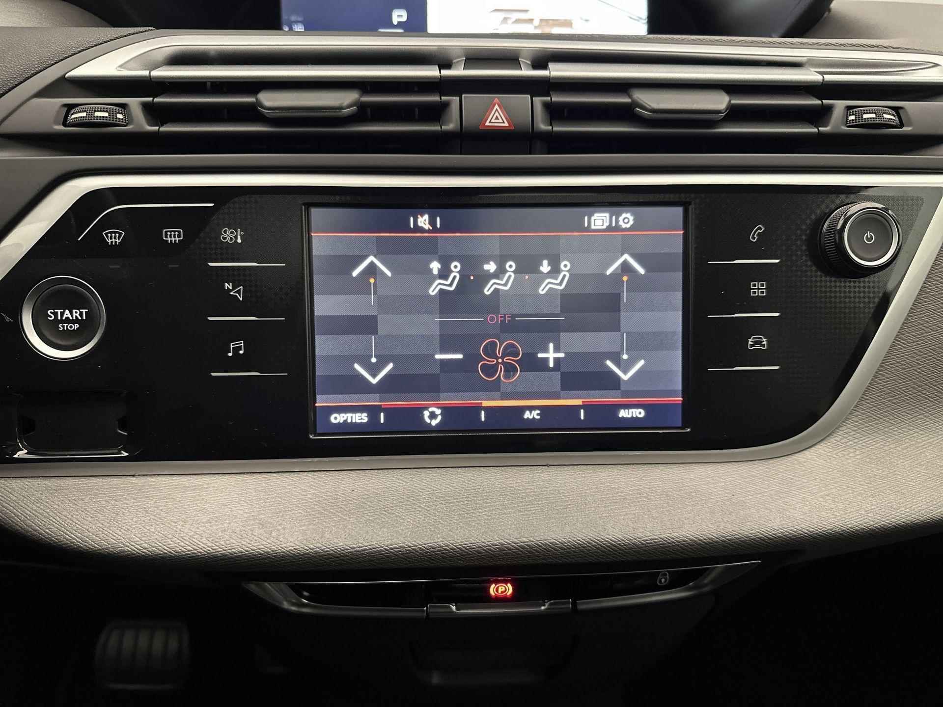 Citroen Grand C4 SpaceTourer Shine 130 pk Automaat | Navigatie | Glazen Panoramadak | Achteruitrijcamera | Verwarmde Voorstoelen met Massagefunctie | Keyless Entry/Start | Trekhaak | Adaptieve Cruise Control | 17" Lichtmetalen Velgen | Apple Carplay/Android Auto | - 21/38