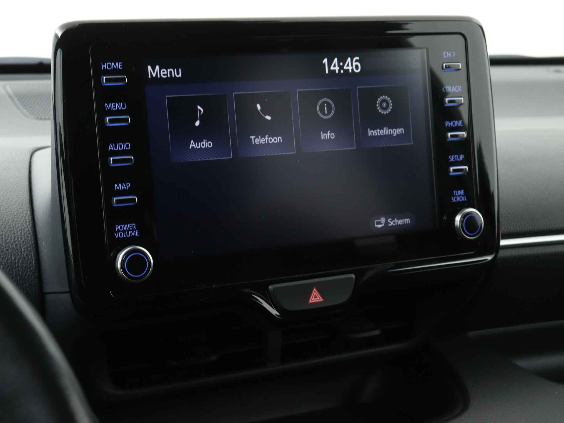 Toyota Yaris 1.5 Hybrid Executive Limited | Head-up Display | Stuur-/Stoelverwarming | - 10/43