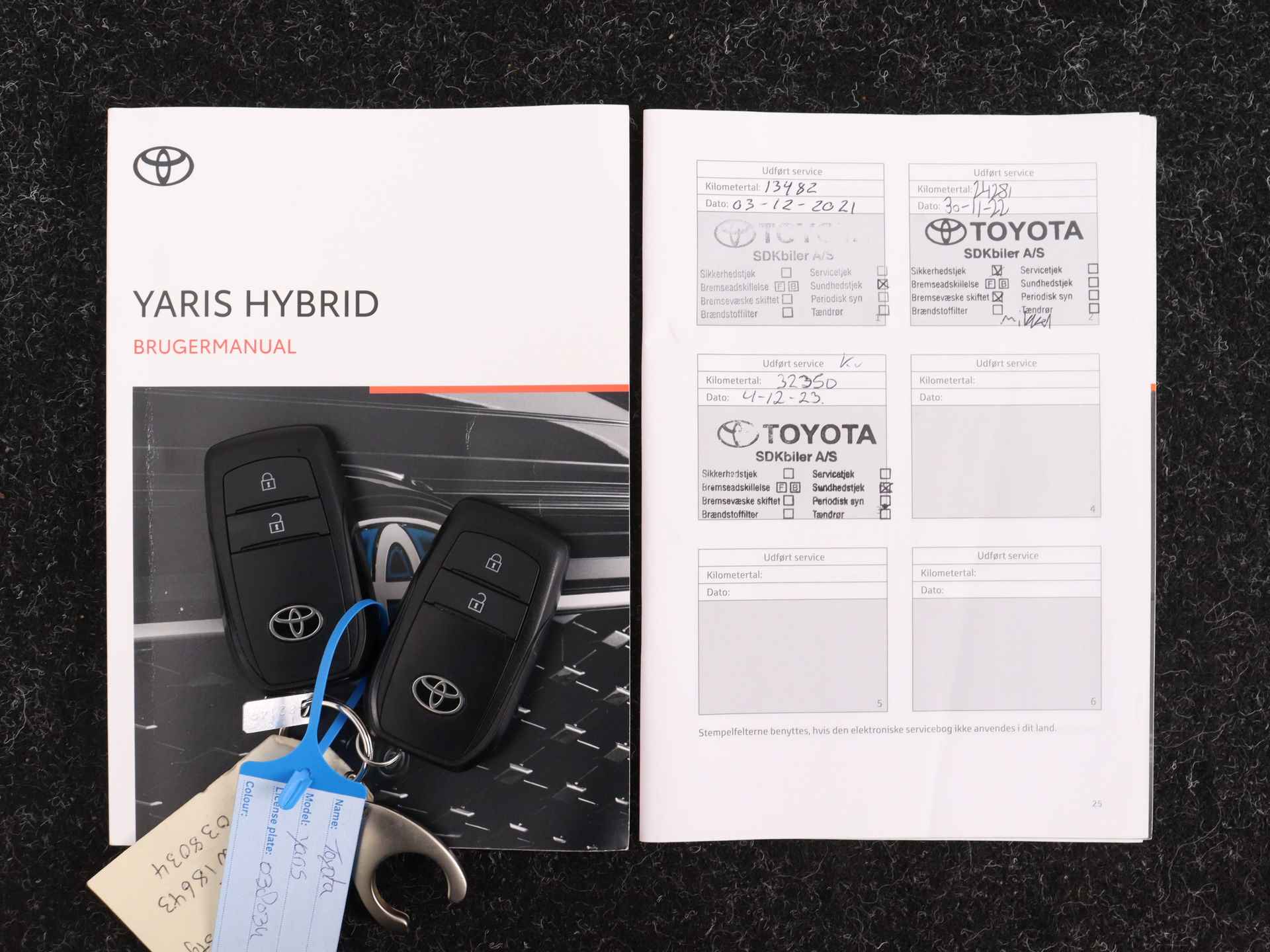 Toyota Yaris 1.5 Hybrid Executive Limited | Head-up Display | Stuur-/Stoelverwarming | - 14/43
