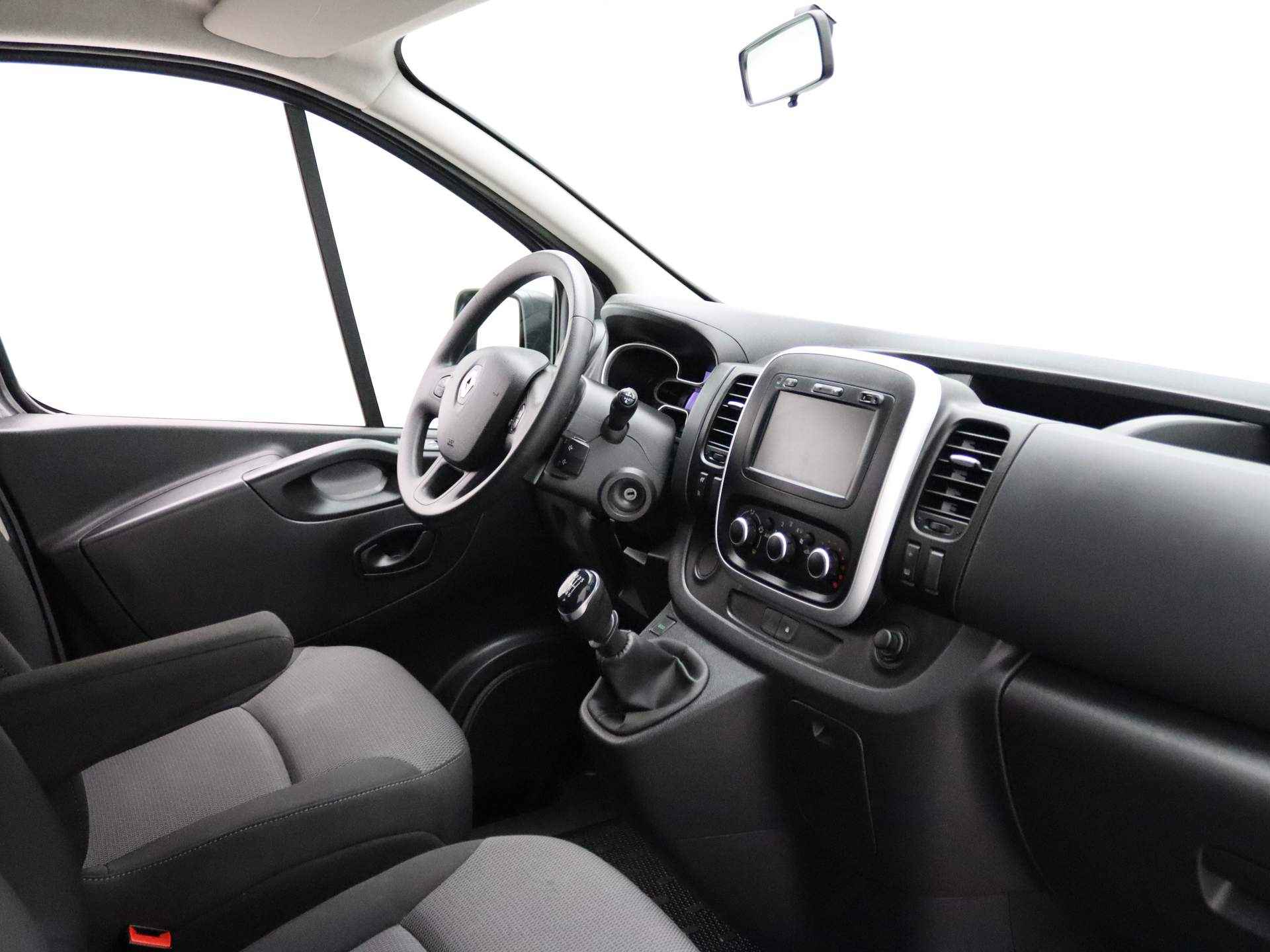 Renault Trafic Passenger 2.0 dCi 120pk Grand Zen Airco | Cruisecontrol | Carplay | Navi - 28/31