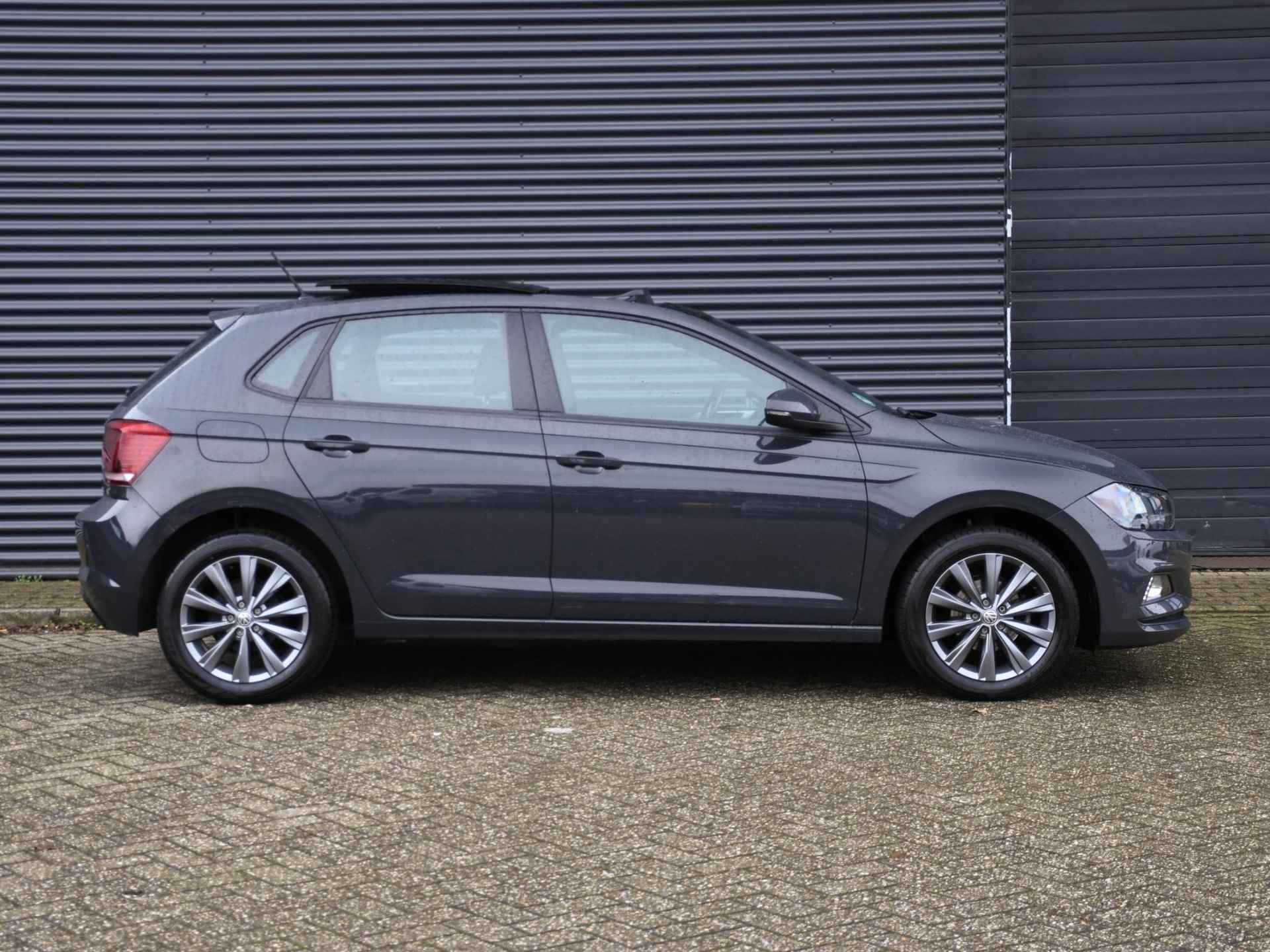 Volkswagen Polo Comfortline 1.0 TSI 95pk Automaat PANO-DAK | ADAP. CRUISE | APPLE CARPLAY | SPORTSTOELEN | 16''LM - 3/27