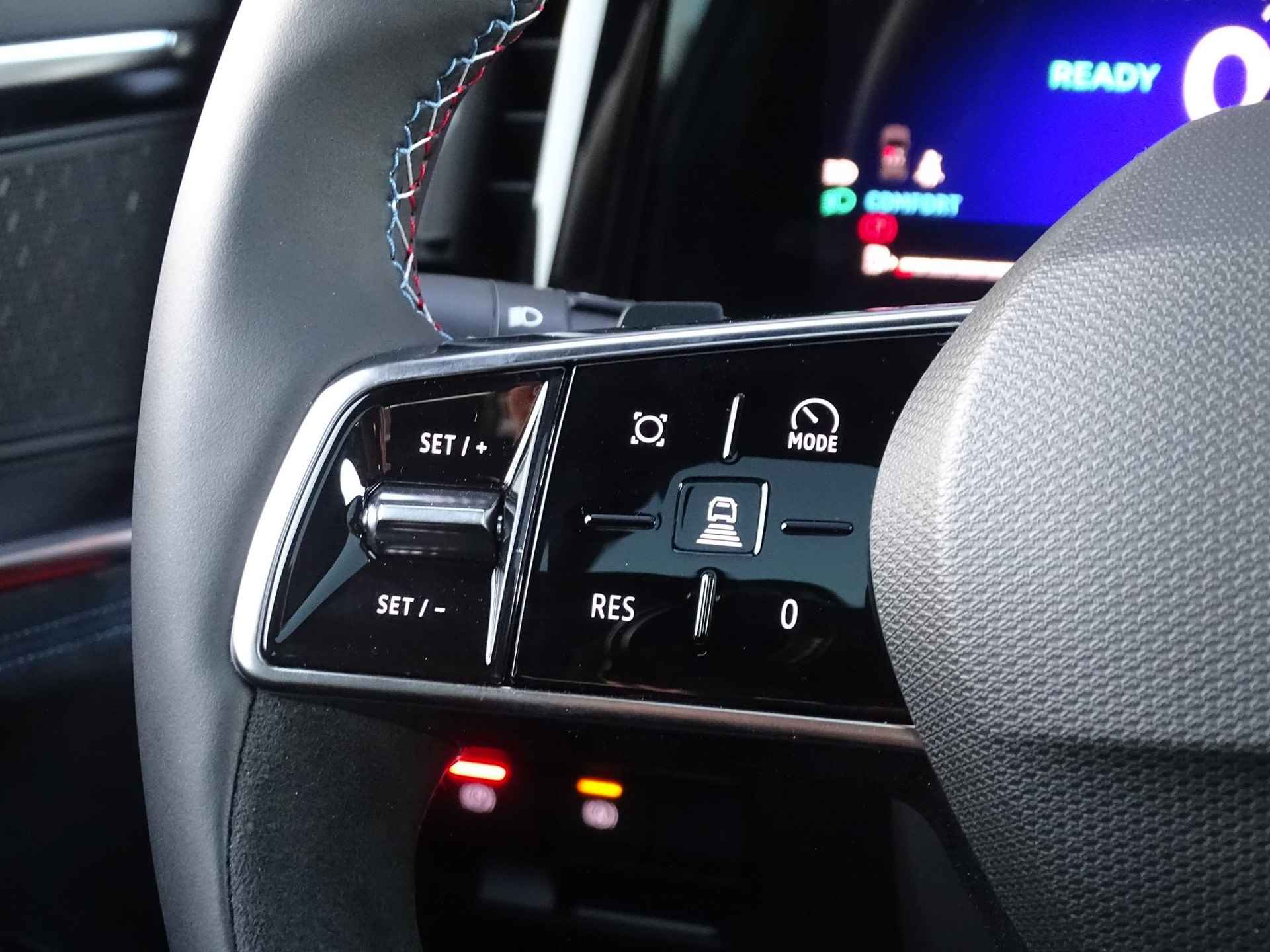 Renault Austral 1.2 E-Tech Hybrid 200 Iconic Esprit Alpine PACK HARMAN KARDON / PANODAK / MATRIX LED - 20/49