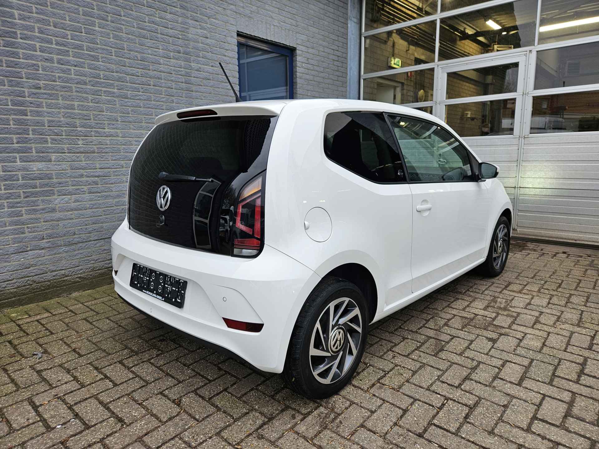 Volkswagen up! 1.0 move up! SOUND Inclusief Afleveringskosten - 4/23