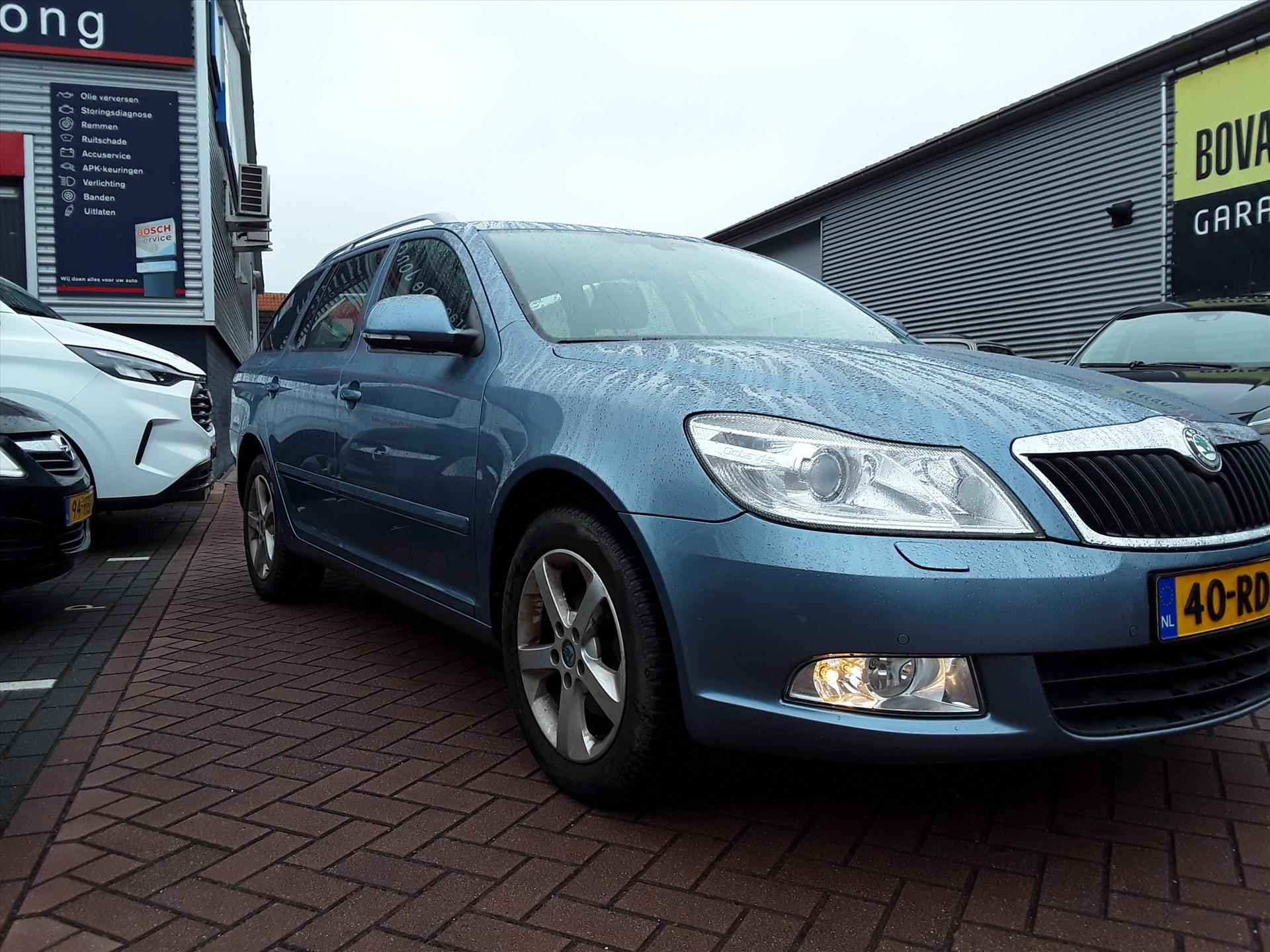 SKODA Octavia 1.4 TSI 122pk Greentech DSG-7 Elegance Business Line - 2/28