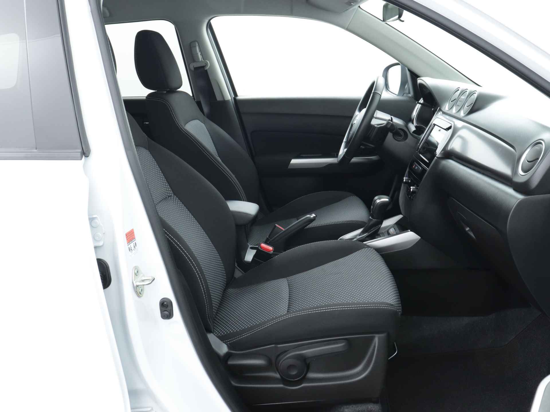 Suzuki Vitara 1.5 Hybrid Select | Navigatie | Adaptieve Cruise Control | Camera Achter | - 26/37