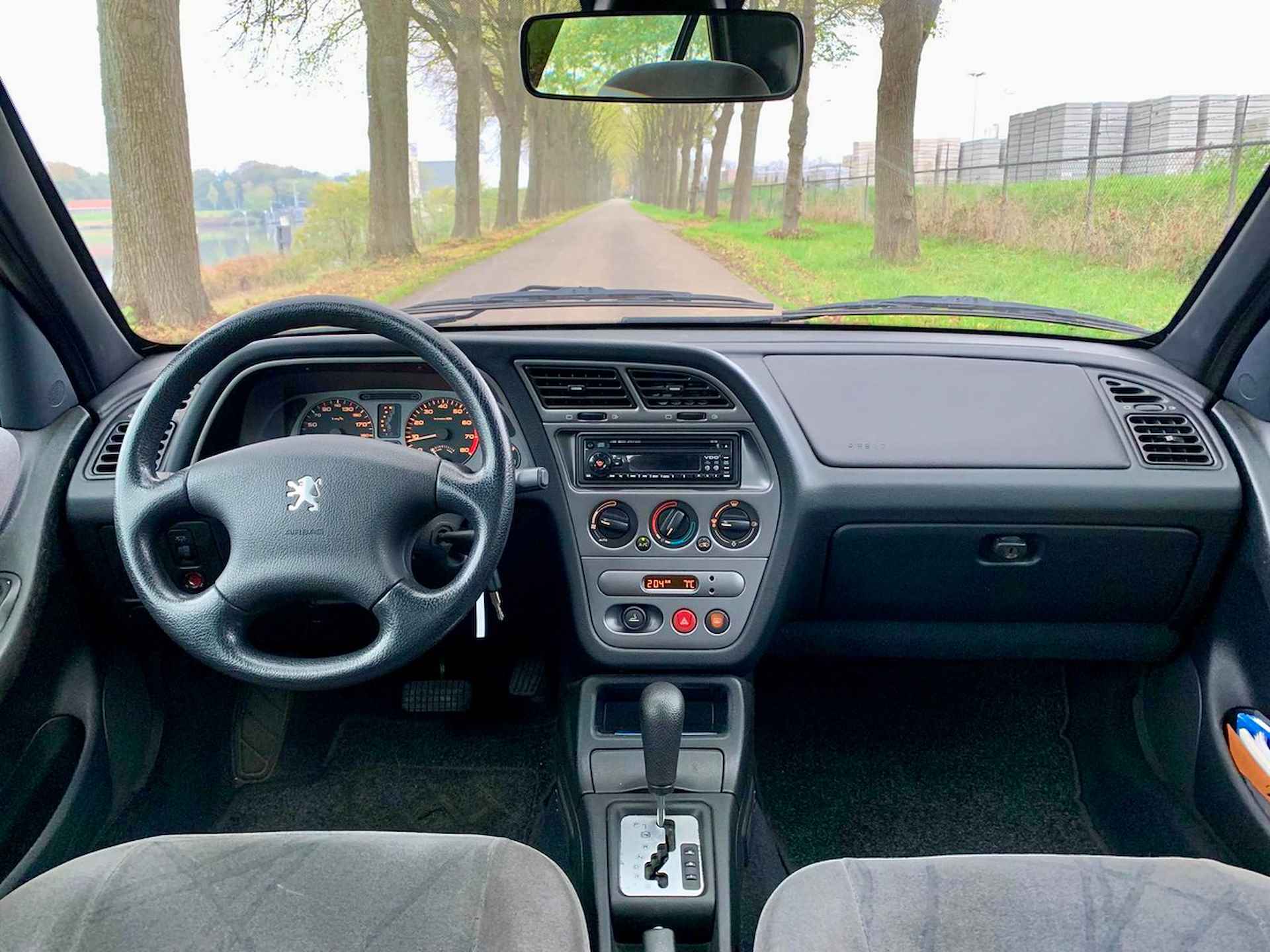 Peugeot 306 1.6 XT | Automaat | Zeer nette auto! | | Airco | Cruise control - 11/15