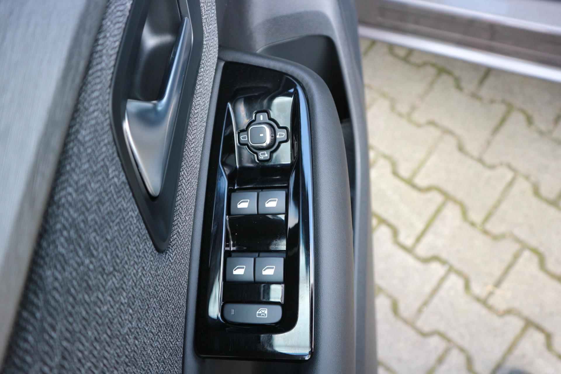 Citroen C5 X 1.6 Plug-in Hybrid Feel NAVI CAMERA KEYLESS PDC V+A RIJKLAARPRIJS!! - 15/38