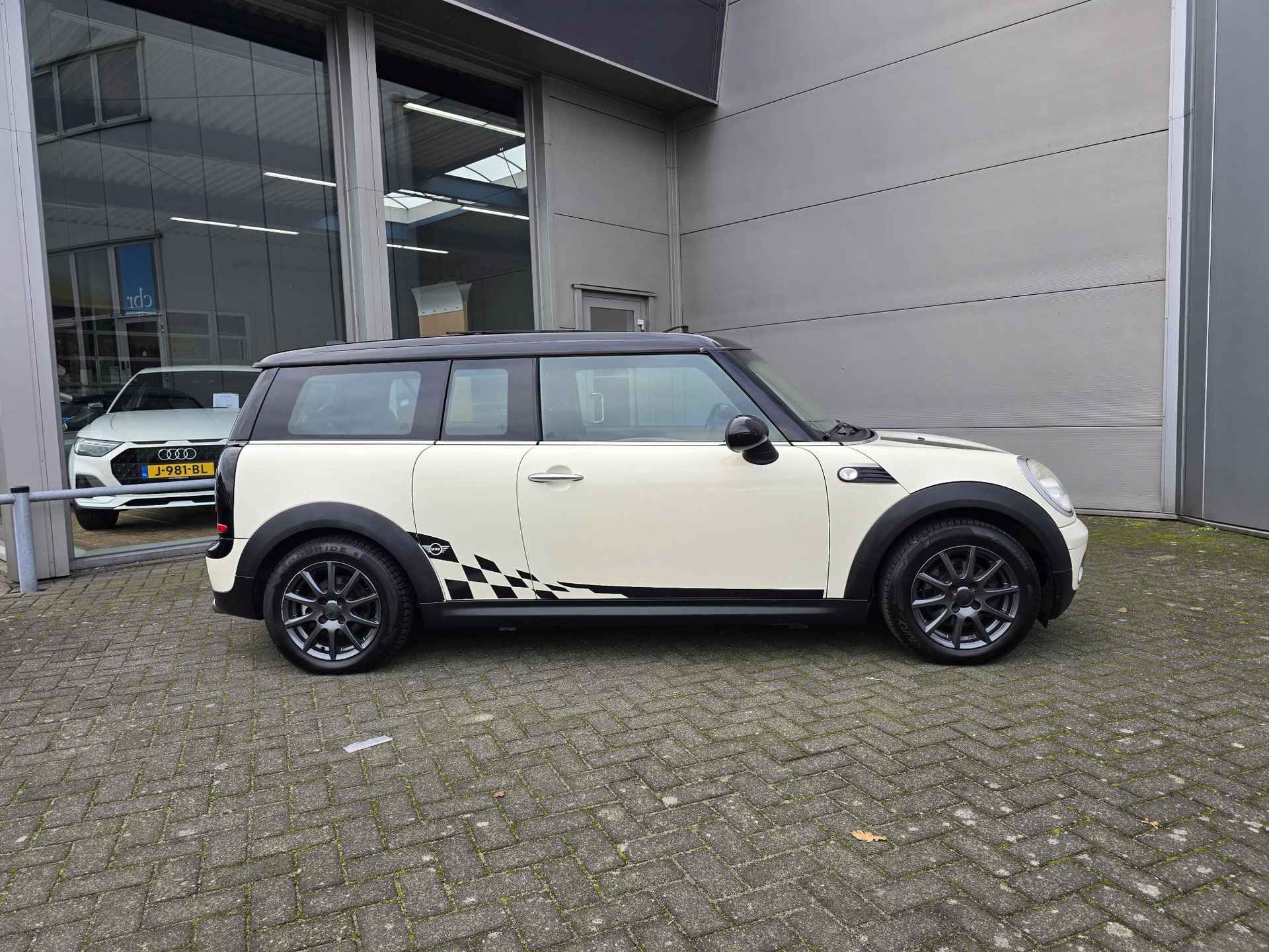 Mini Mini Clubman 1.6 Cooper Pepper - 38/44