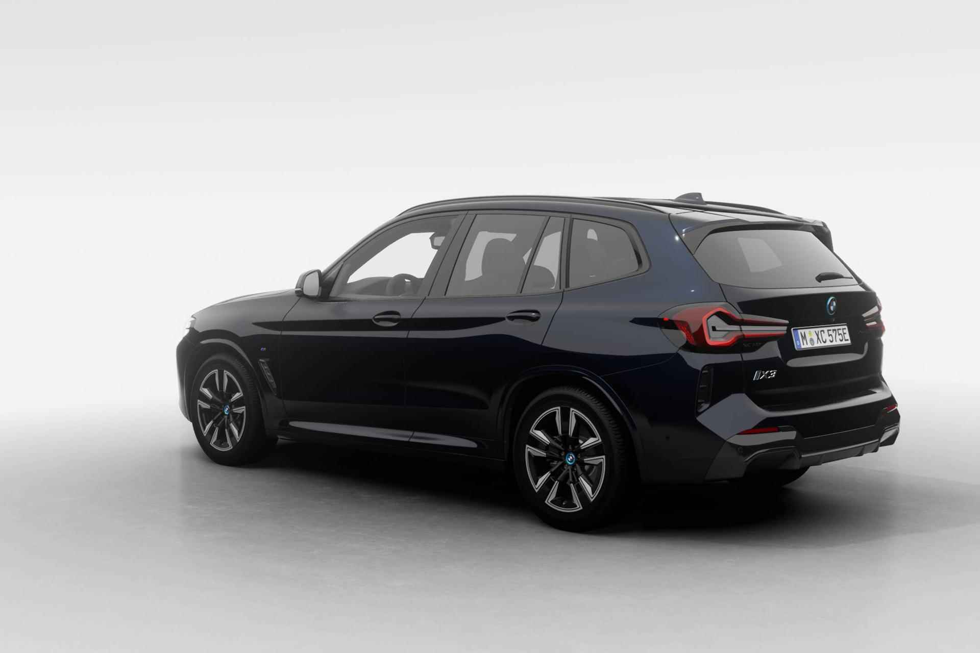 BMW iX3 Executive | Shadow Line Pack - 2/20