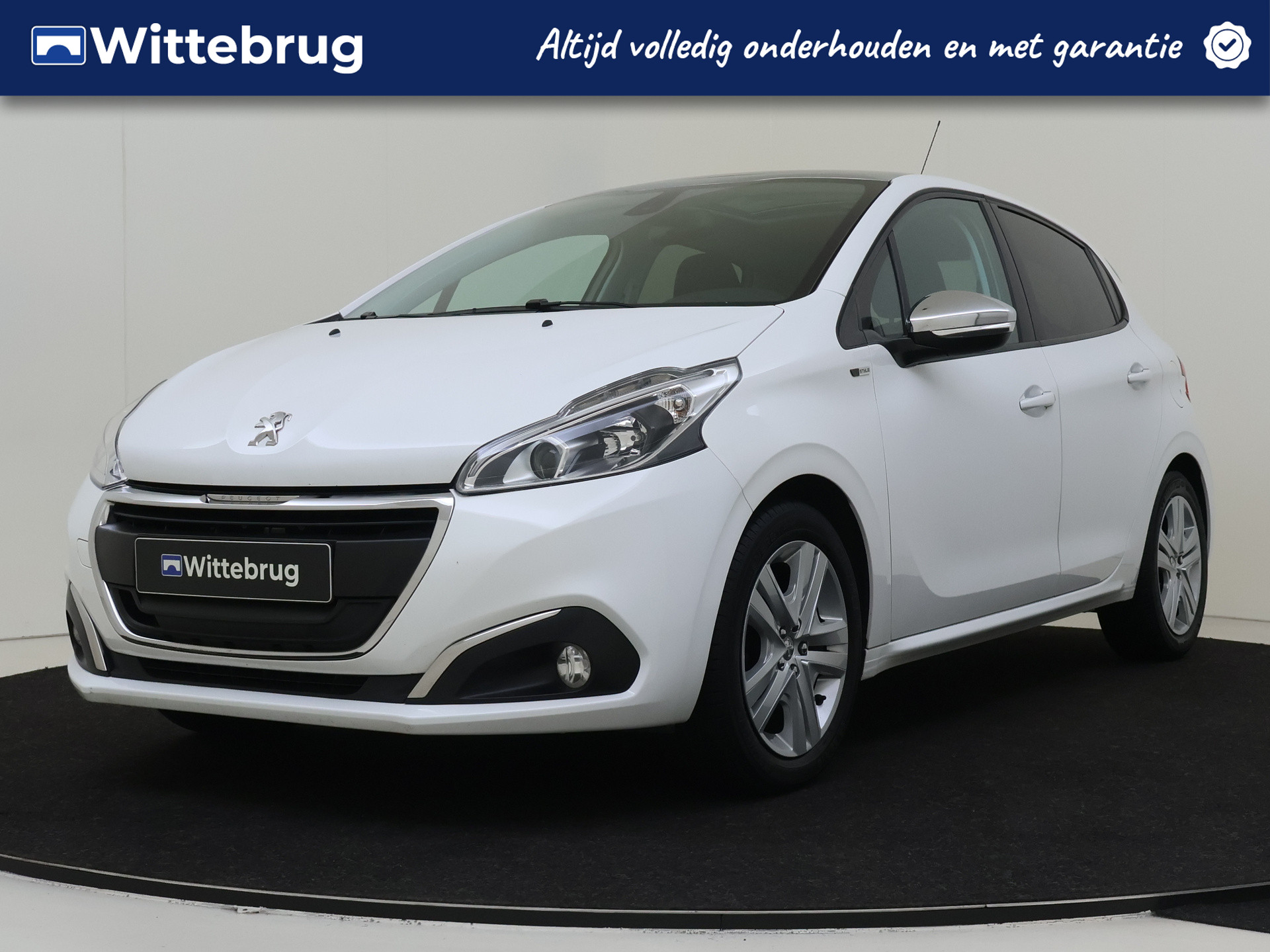 Peugeot 208 Style | Climate Control | Panoramadak | Parkeerhulp Achter