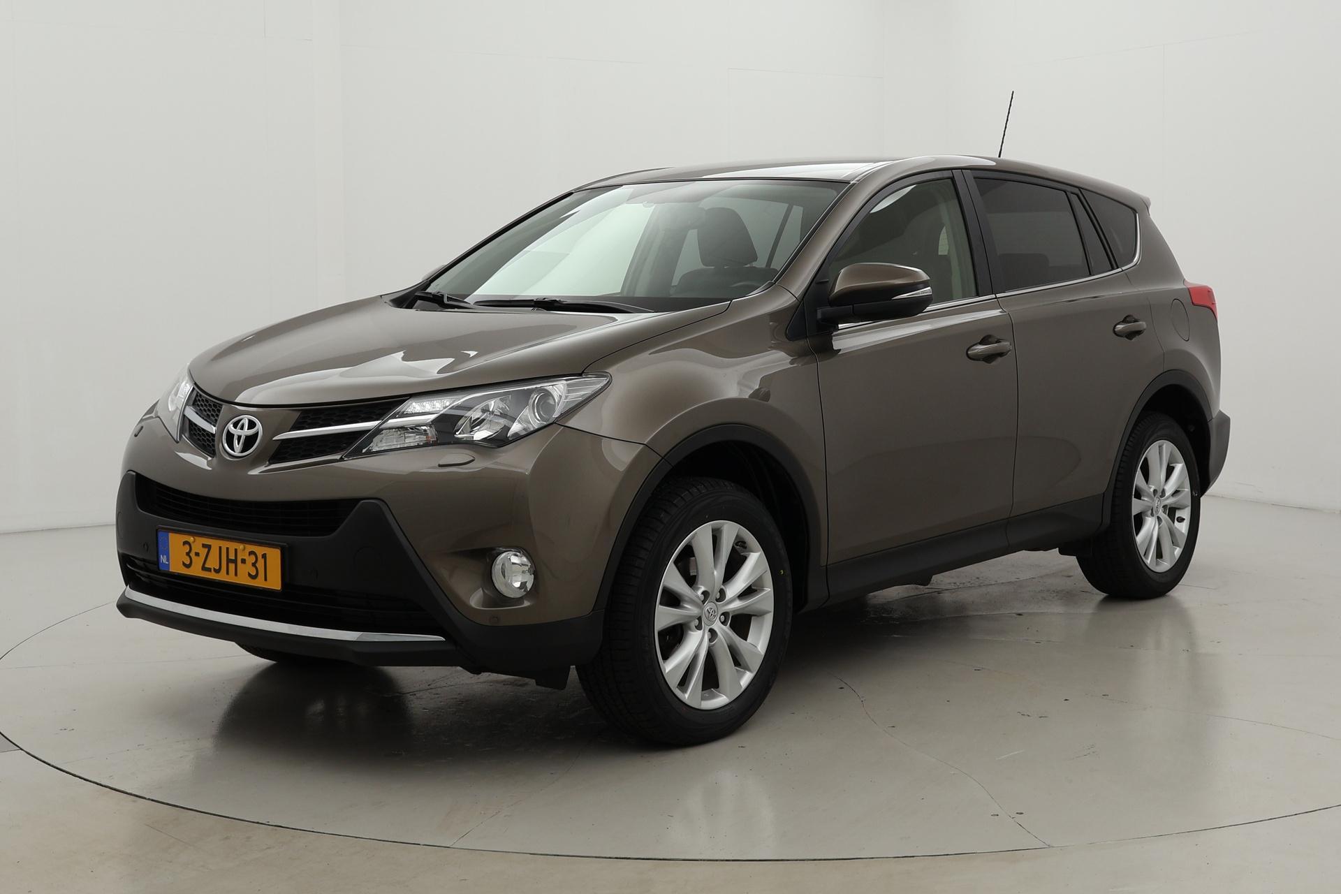 Toyota RAV4 2.0 VVT-i 4WD Executive | Trekhaak | Navigatie