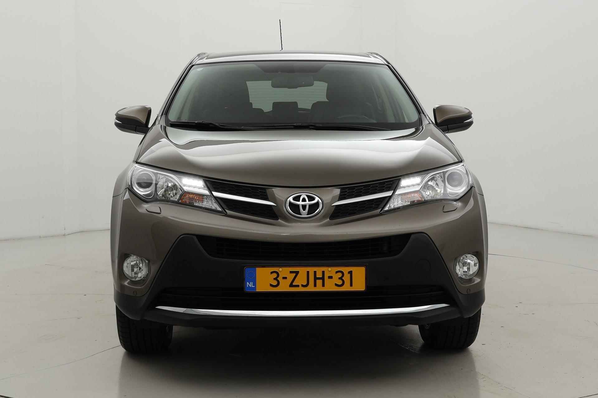 Toyota RAV4 2.0 VVT-i 4WD Executive | Trekhaak | Navigatie - 14/41