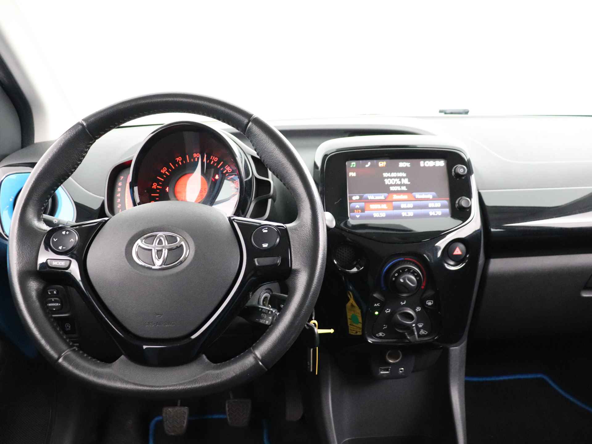 Toyota Aygo 1.0 VVT-i x-cite | Camera | Airco | Bluetooth | - 5/33