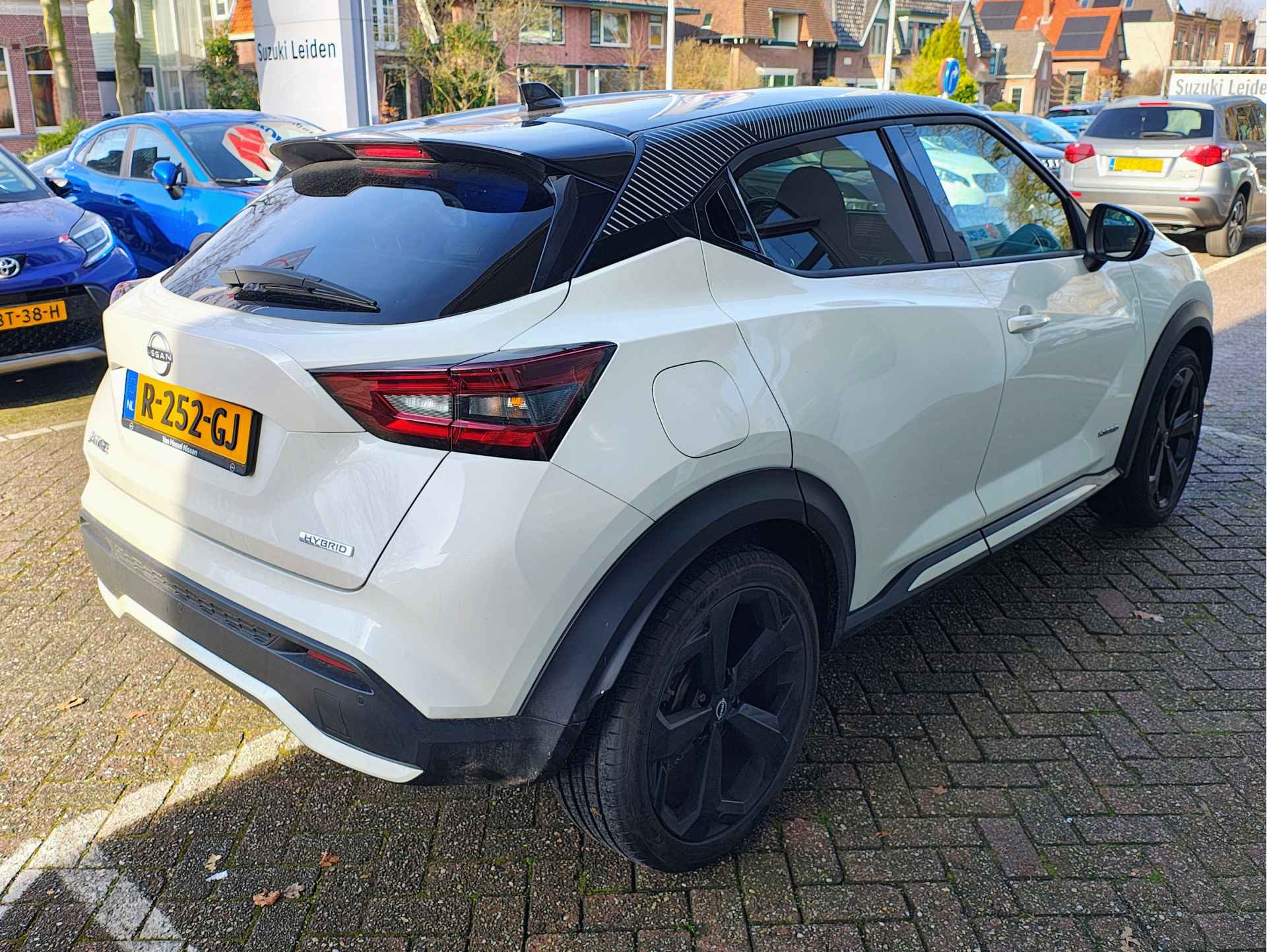 Nissan Juke 1.6 HYBRID PREMIERE EDITION Verwarmde voorruit | Keyless | LED | Camera - 4/24