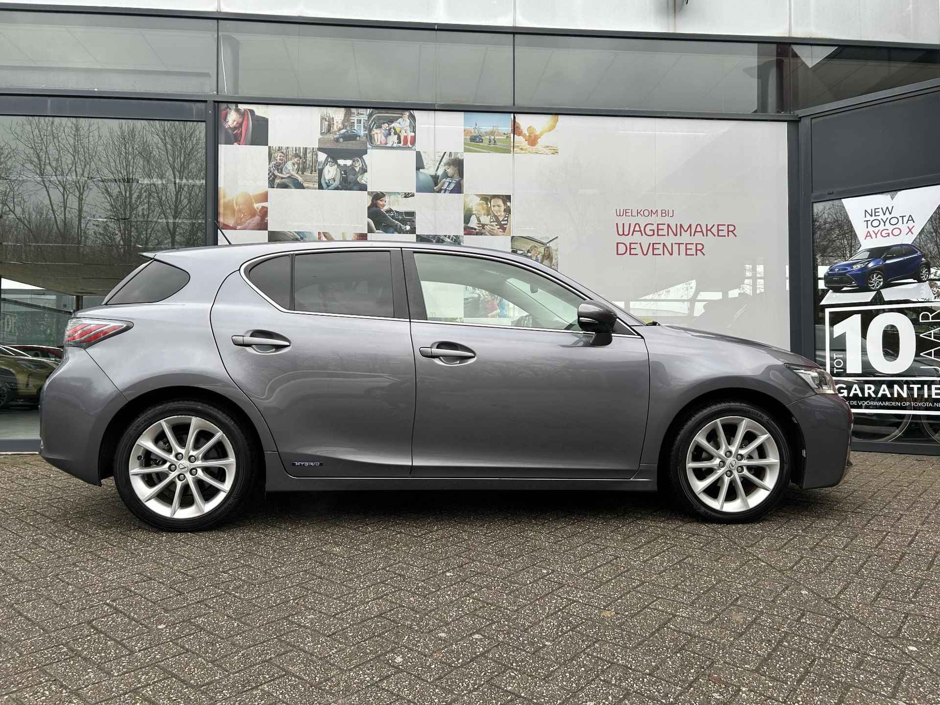 Lexus CT 200h Business Line Pro DEALER ONDERHOUDEN PARKEER SENS ACHTER 17 INCH LMV - 17/21