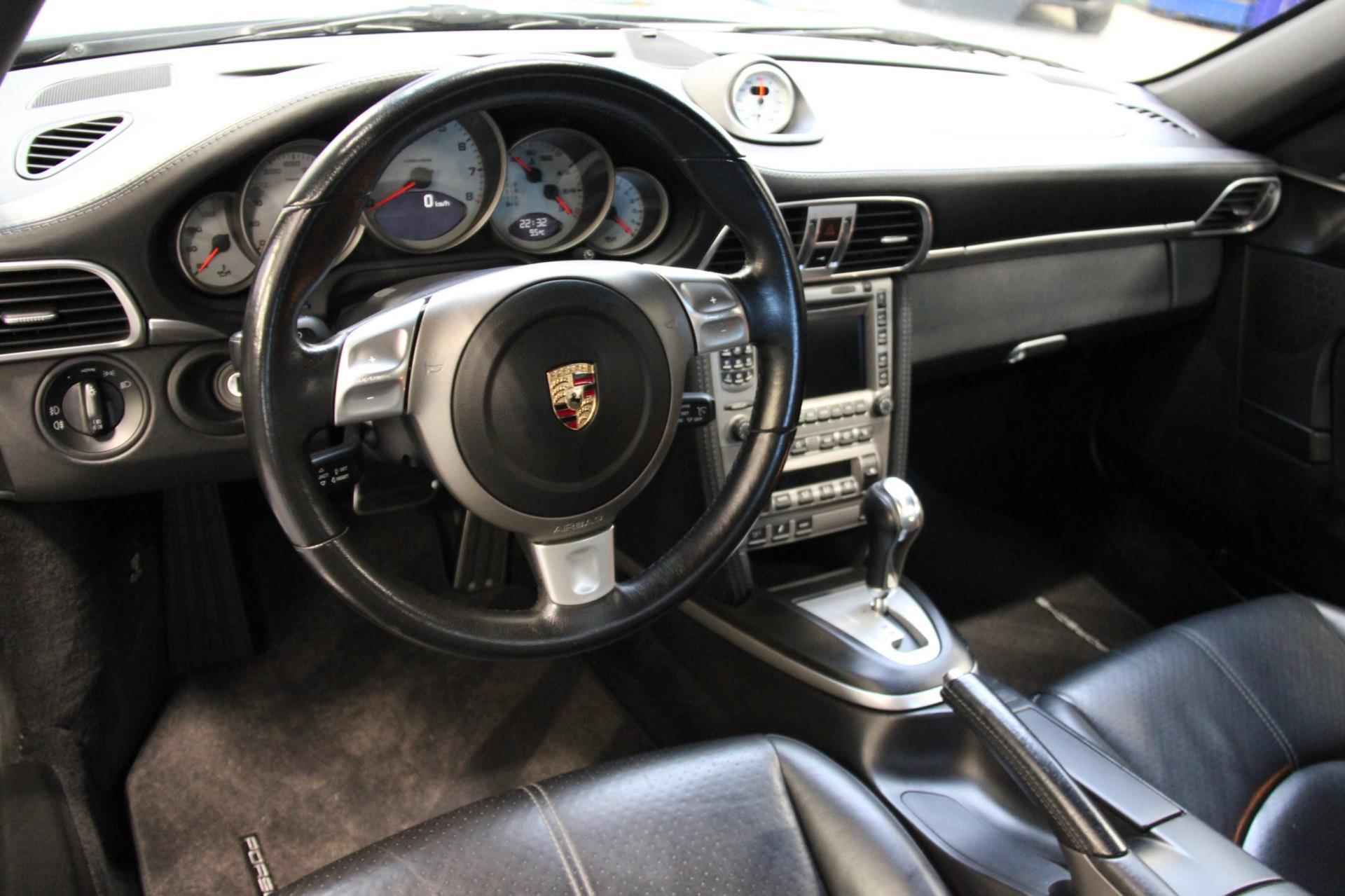 Porsche 911 3.8 Carrera S I ORG. TAXATIERAPPORT AANWEZIG I AUTOMAAT -1jr gar. I Elect schuifdak I incl. € 850,00 AFL.K+BOVAG G. - 17/52