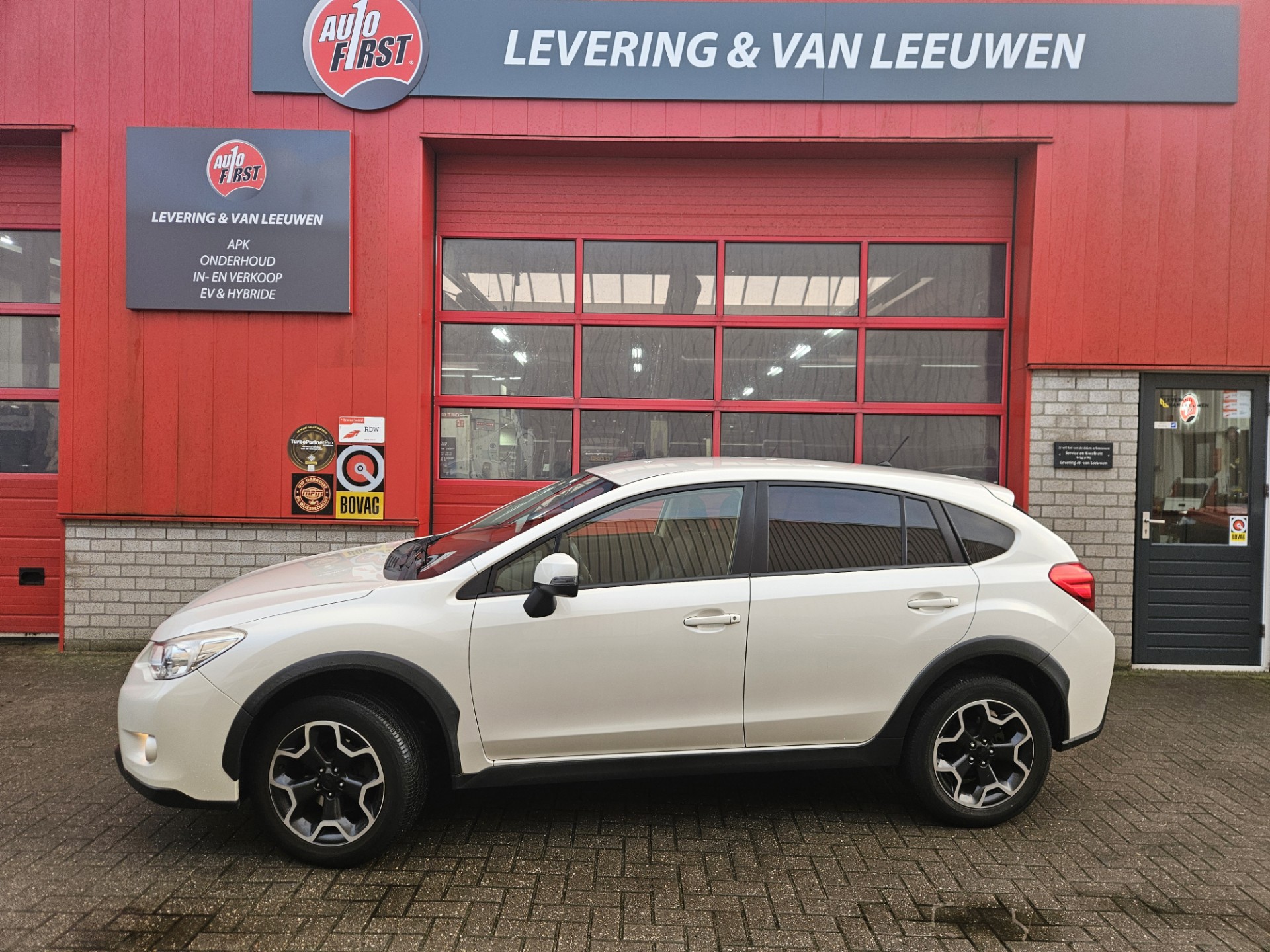 Subaru XV 1.6i Luxury AWD Trekhaak/ Navigatie/Lederen bekleding/ Rijklaarprijs!