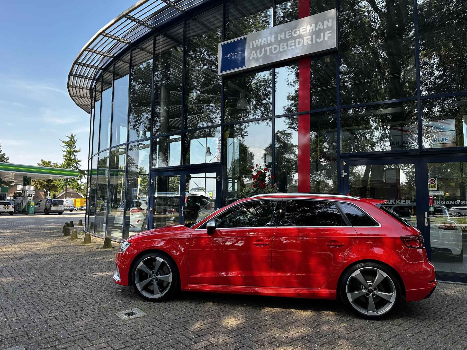 Audi RS3 2.5 TFSI Quattro DAZA | RS-DESIGN | Schuif-kanteldak | Camera | | ACC | Blind spot | B&O | Magnetic Ride | Keyless - 4/37