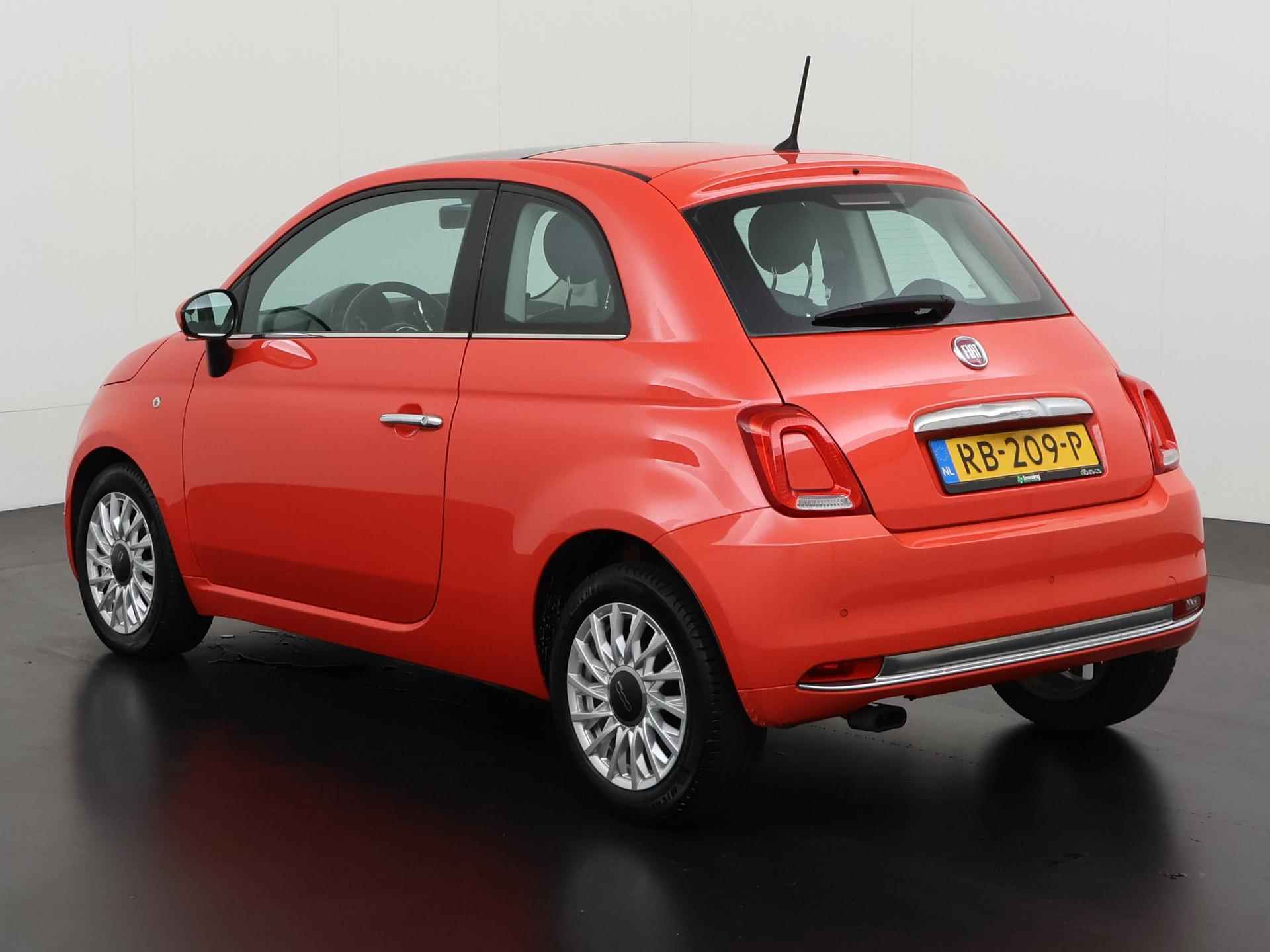 Fiat 500 0.9 TwinAir Turbo Lounge Automaat | Panoramadak | Parkeersensor | Lichtmetalen Velgen | Zondag Open! - 6/31