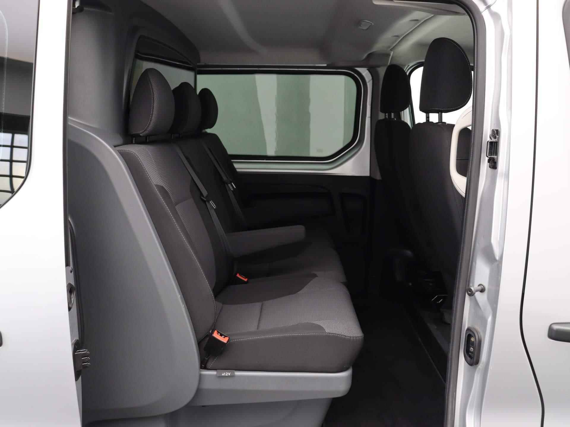 Renault Trafic 2.0 dCi 145 T29 L2H1 DC Comfort | Automaat | Climate Control | Achteruitrijcamera | Trekhaak | Laadruimte betimmering | - 8/52