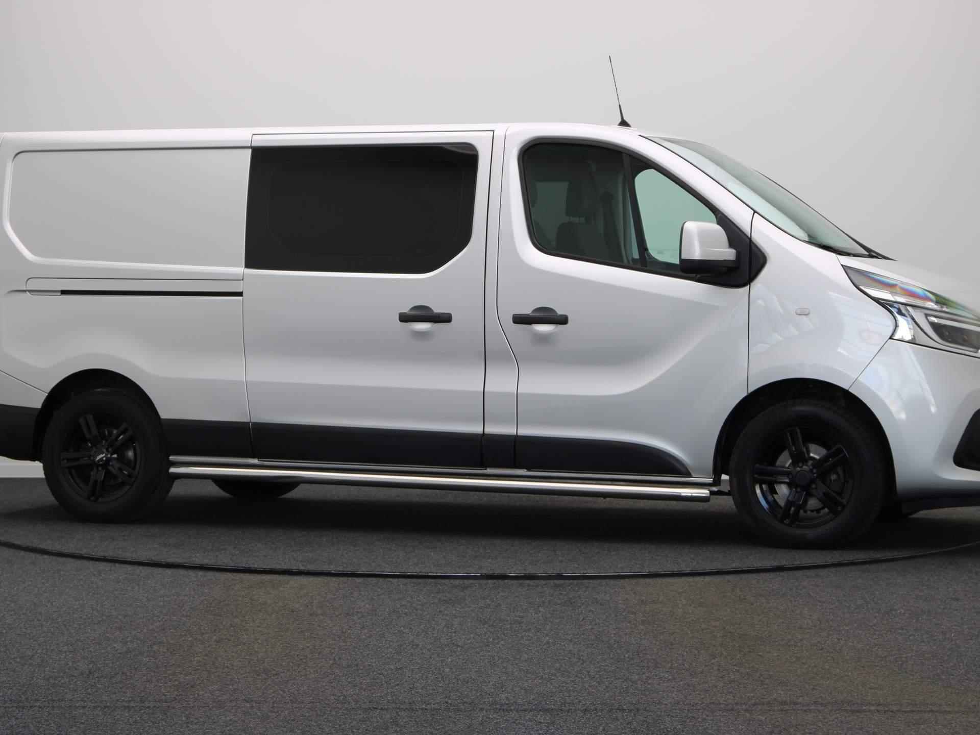 Renault Trafic 2.0 dCi 145 T29 L2H1 DC Comfort | Automaat | Climate Control | Achteruitrijcamera | Trekhaak | Laadruimte betimmering | - 13/52