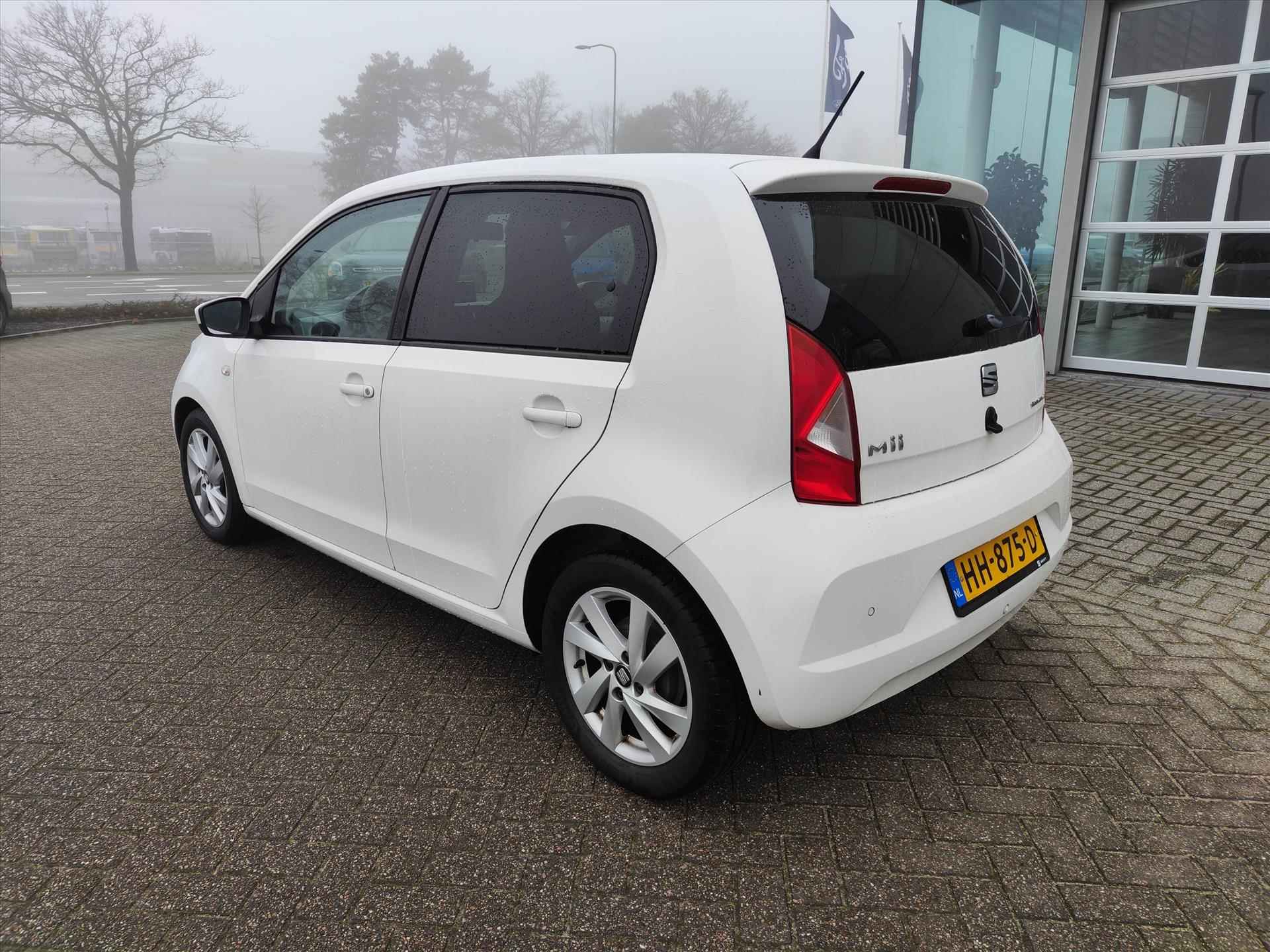 SEAT Mii 1.0 60pk Ecomotive 5D Style | airco | parkeersensoren | Cruise control - 4/21