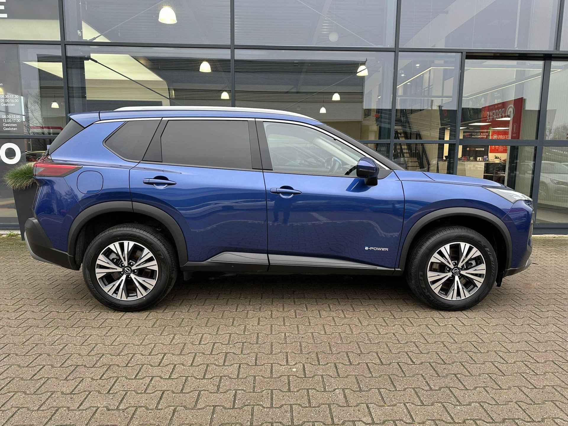 Nissan X-Trail 1.5 e-Power N-Connecta *Winter Pack* - 4/39