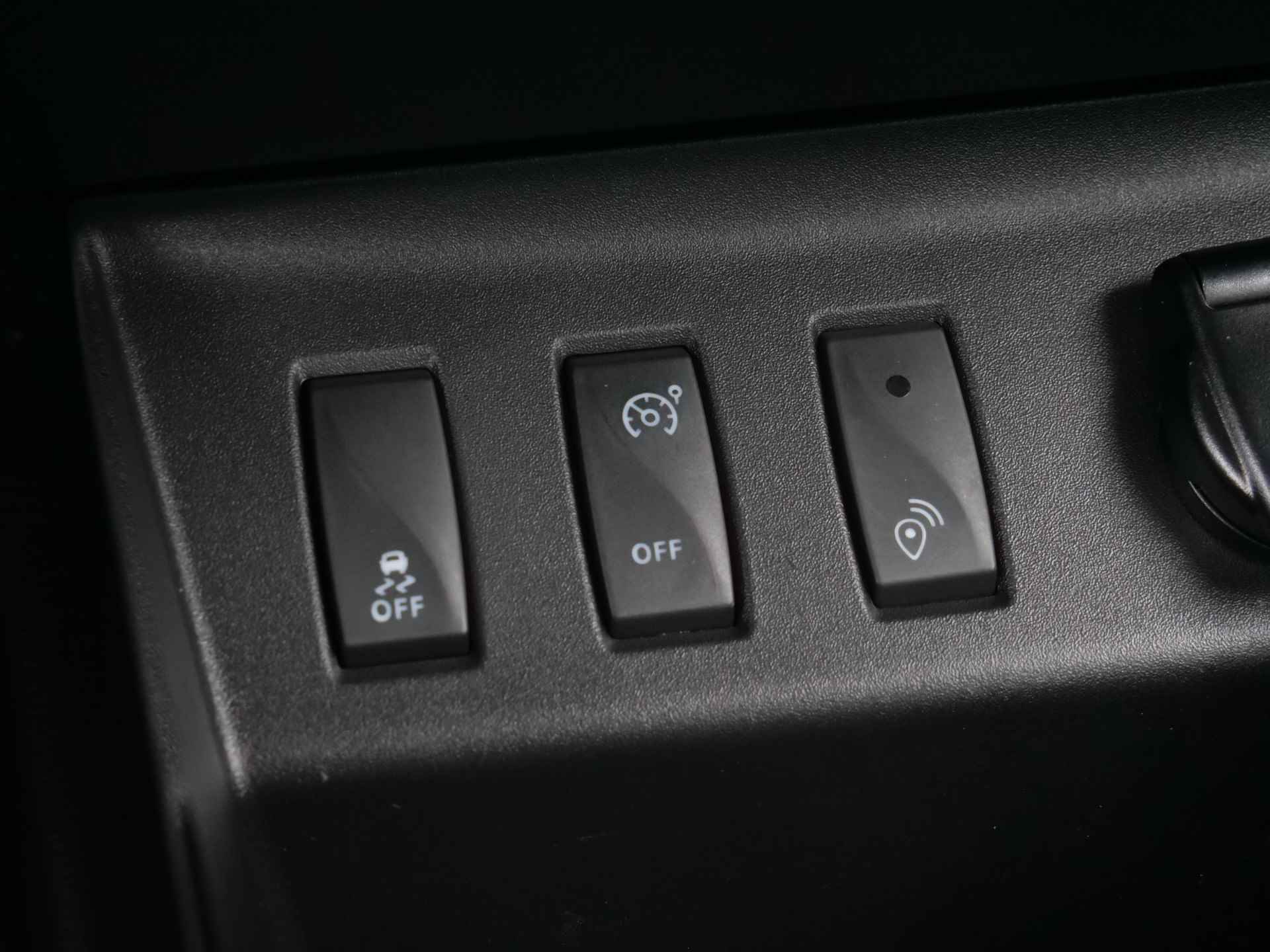 Dacia Spring Comfort Plus 27 kWh Automaat Navigatie / DAB / Apple Carplay / Camera - 39/41