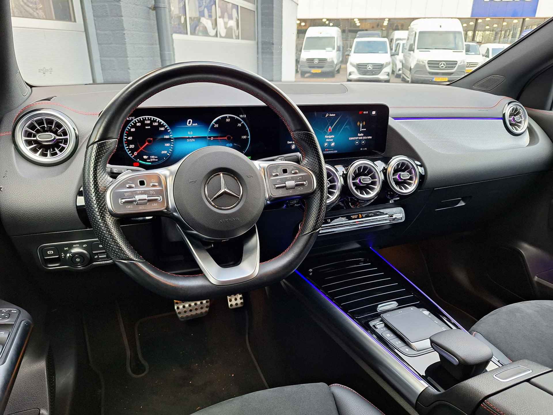 Mercedes-Benz EQA 250 AMG Line | Trekhaak | Night pakket | Keyless-GO | Achteruitrijcamera | Sfeerverlichting | Elektrische achterklep - 7/44