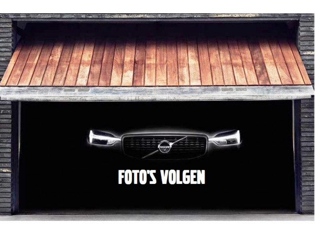 Volvo V40 Cross Country T3 153PK Automaat Polar+ Luxury | Trekhaak | H&K | Camera | Panoramadak | Standkachel | Leder | Stoelverwarming