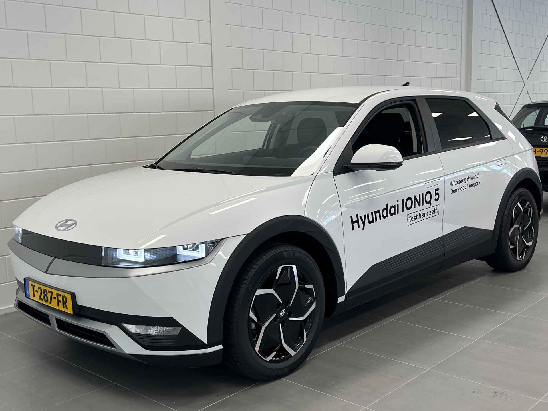 Hyundai IONIQ 5 Connect 58 kWh FULL LED | NAVIGATIE | STOELVERWARMING | WARMTEPOMP | DEMOVOORDEEL - 4/47