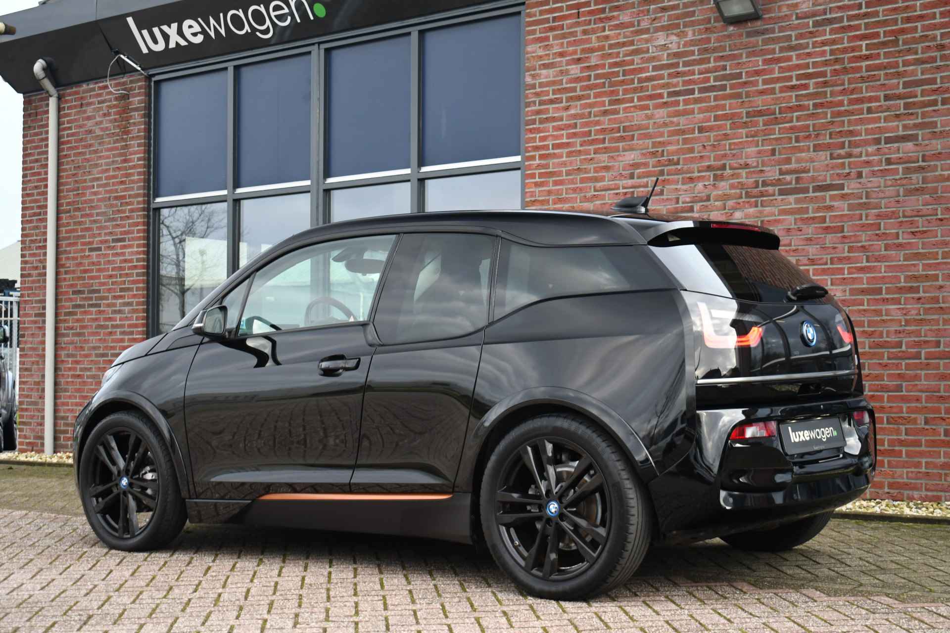 BMW i3 S 120Ah 42kWh RoadStyle H/K Camera Carplay Leder 20inch - 6/78