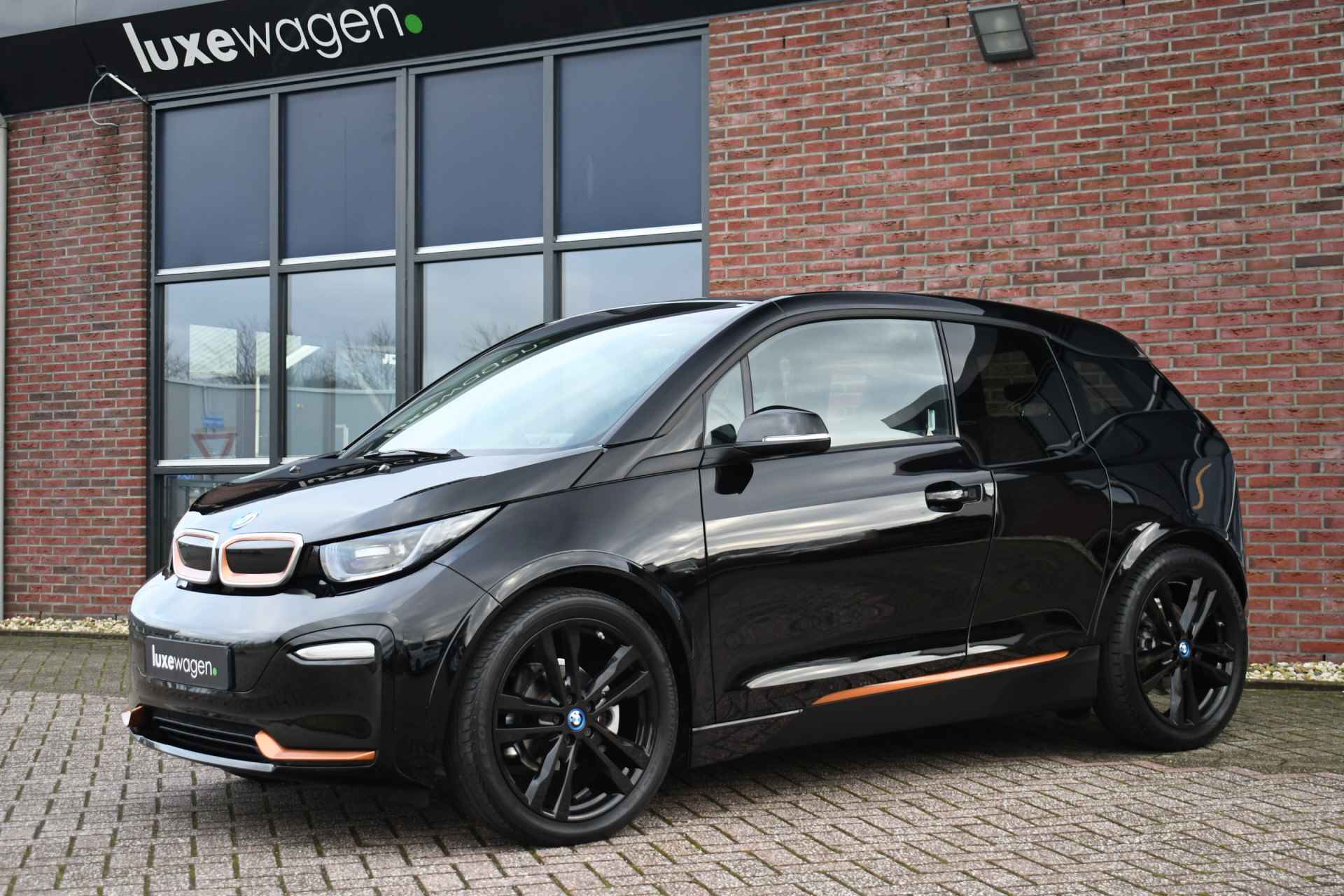 BMW i3 S 120Ah 42kWh RoadStyle H/K Camera Carplay Leder 20inch - 31/78