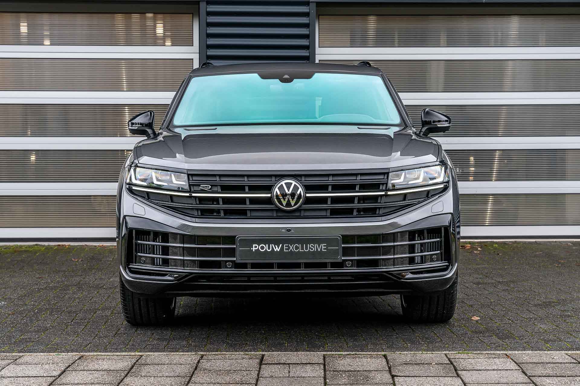 Volkswagen Touareg R 3.0 TSI 462pk Tiptronic eHybrid 4MOTION | 21" Velgen | Trekhaak Wegkl. - 7/69