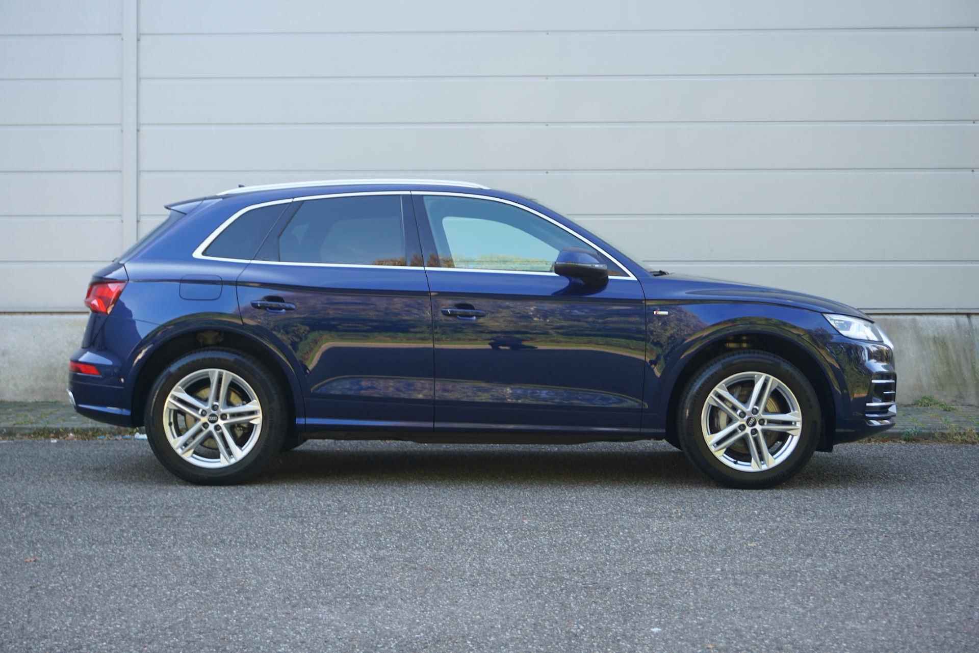 Audi Q5 50 TFSIe 299pk PHEV S Edition | Keyless | Verwarmbaar Stuur| Adaptive Cruise | Matrix LED | Stoelverwarming V/A - 3/44