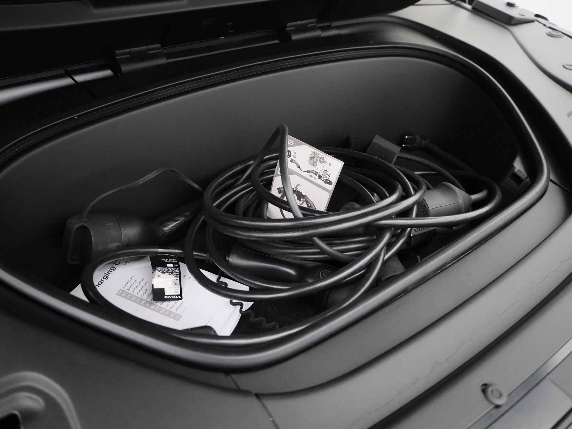 Volvo XC40 Recharge Plus | 95 SOH | STOEL/STUURVERWARMING | ACHTERUITRIJCAMERA | TREKHAAK | ELEKTRISCHE ACHTERKLEP | CLIMATE-CONTROL | - 37/40